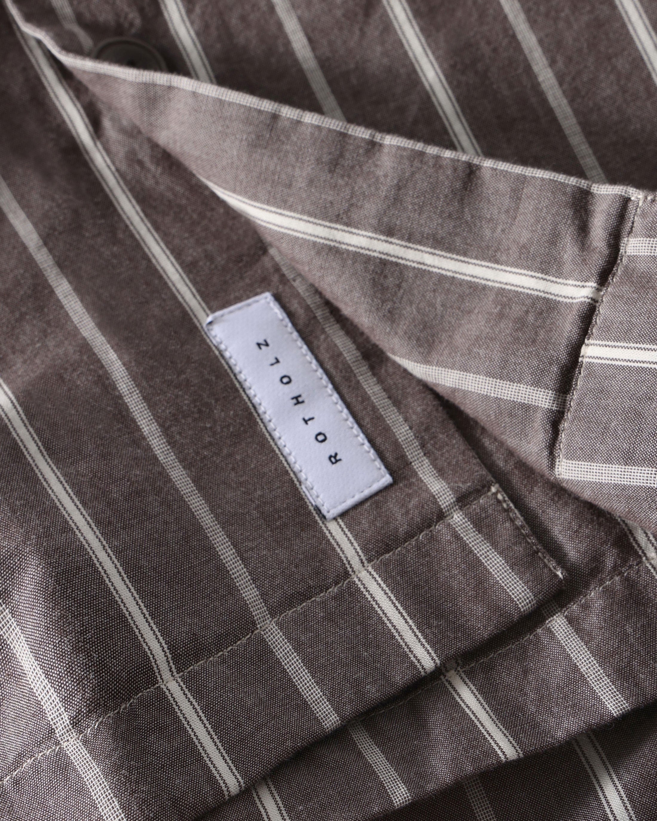 Chemise marron à rayures de type bowling en coton biologique par Rotholz