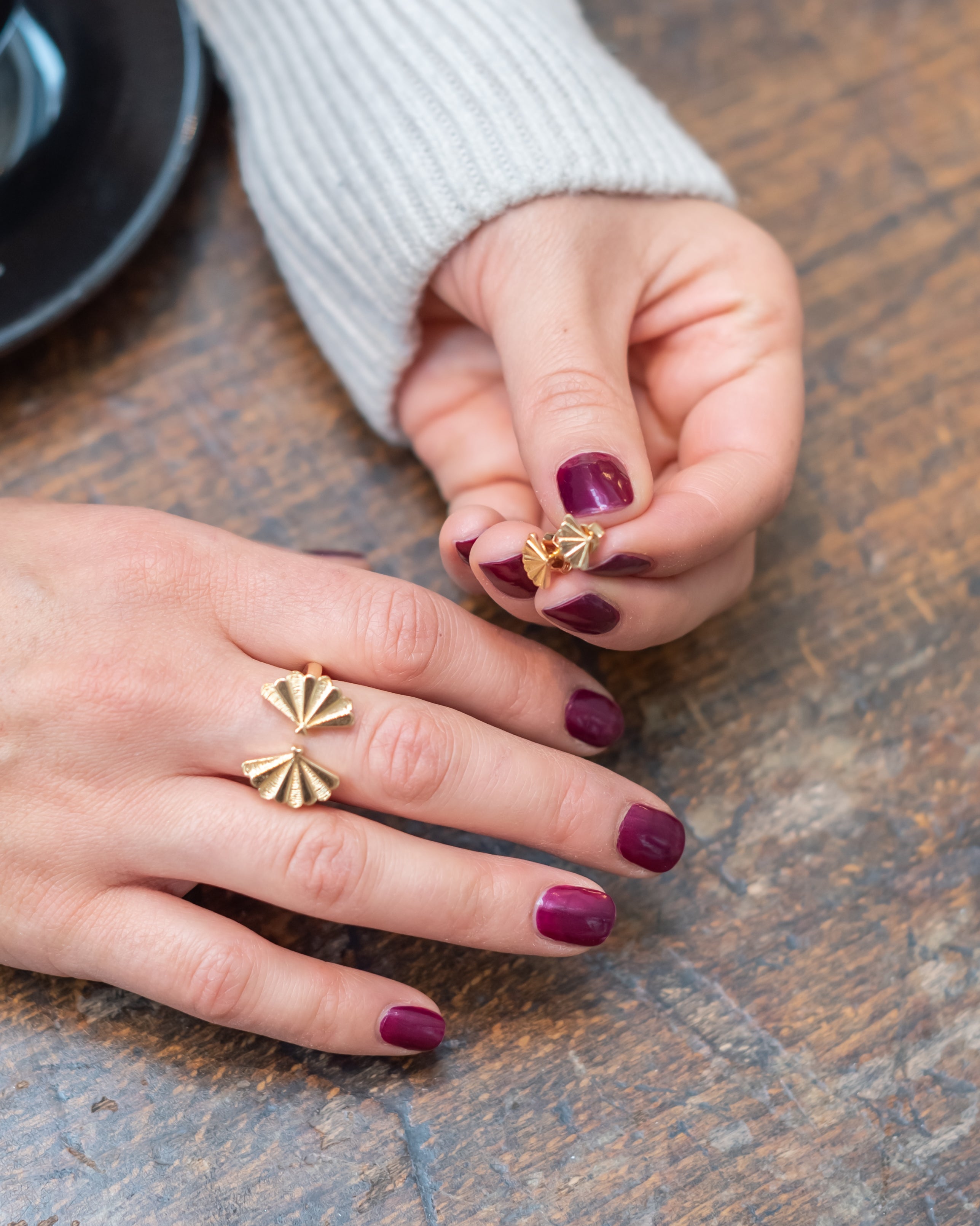 SANTIAGO Shell Mini Stud Earrings (Single or as a Pair)