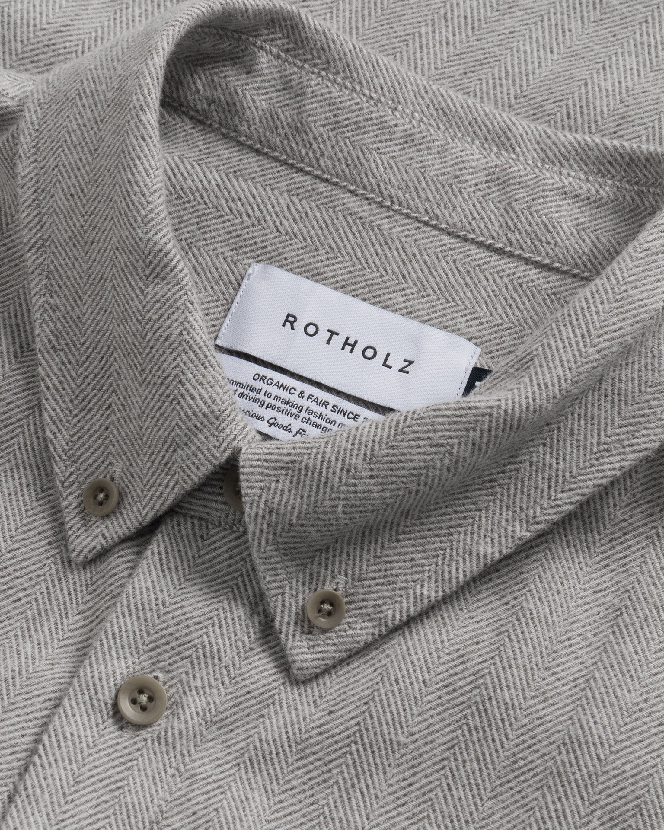 Graues Hemd Herringbone Button Down aus Bio-Baumwolle von Rotholz