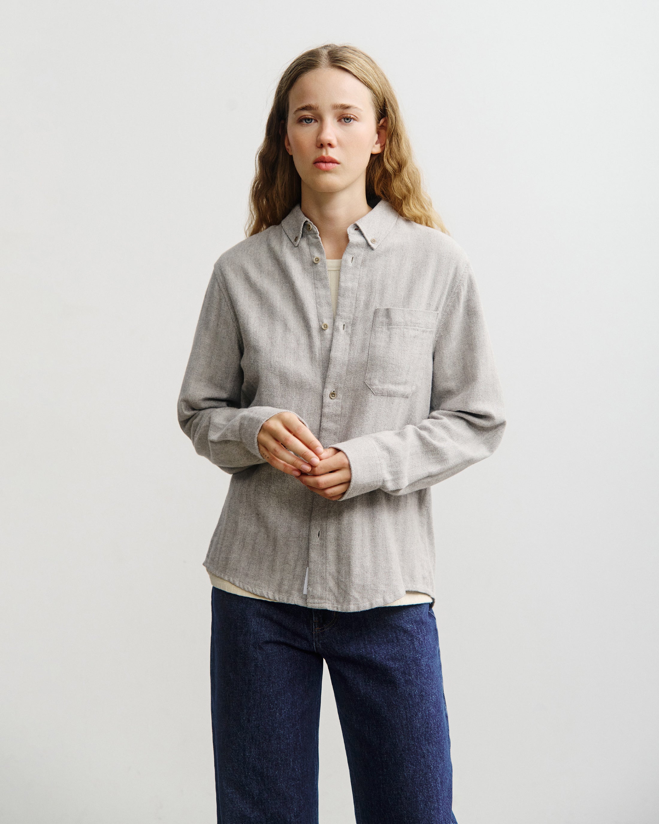 Graues Hemd Herringbone Button Down aus Bio-Baumwolle von Rotholz