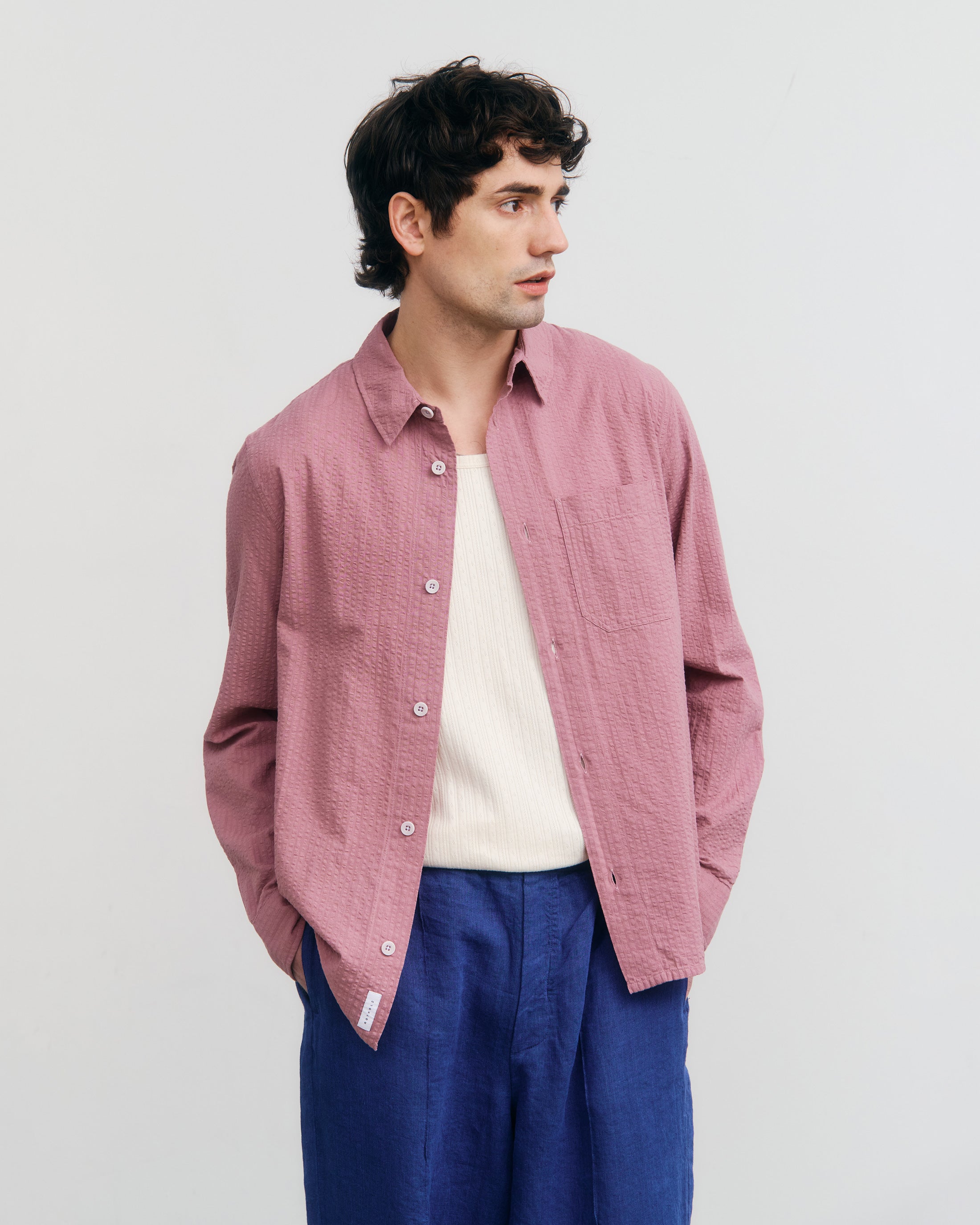 Pinkes Hemd aus Bio-Seersucker Baumwolle von Rotholz