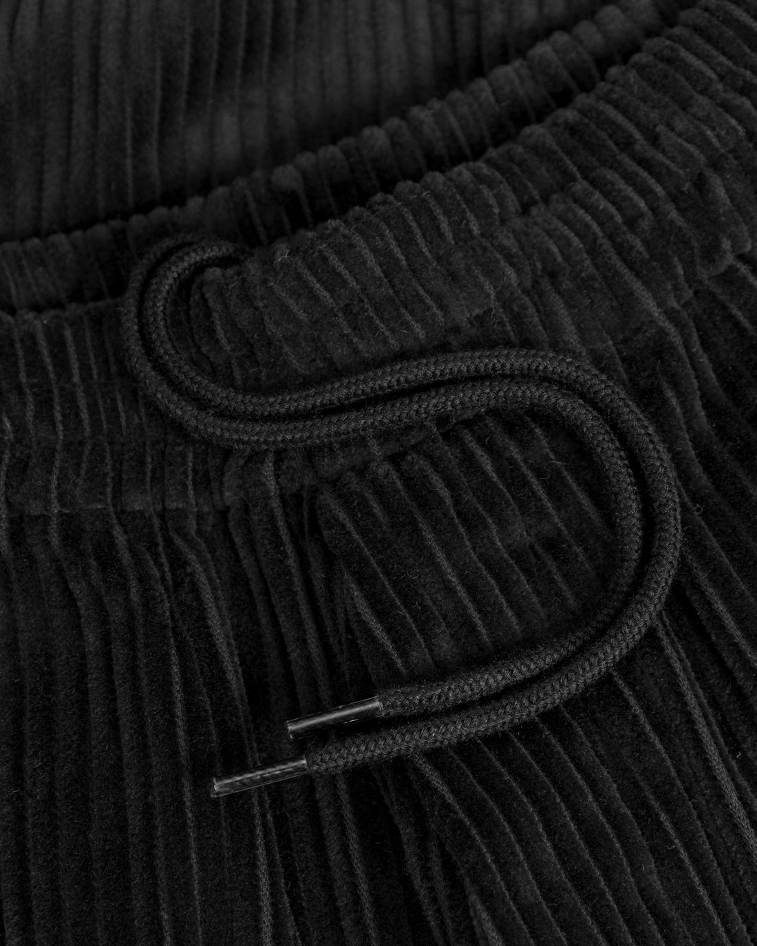 Schwarze weite Cord Hose aus 100% Bio-Baumwolle von Rotholz