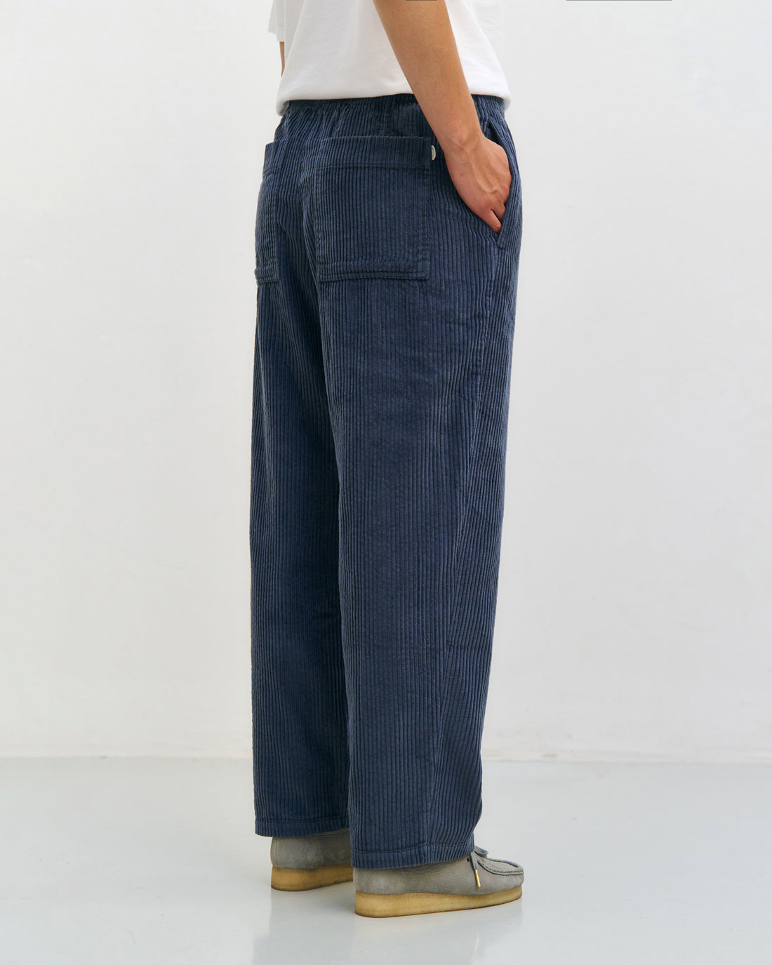 Blaue Kordhose aus 100% Bio-Baumwolle von Rotholz