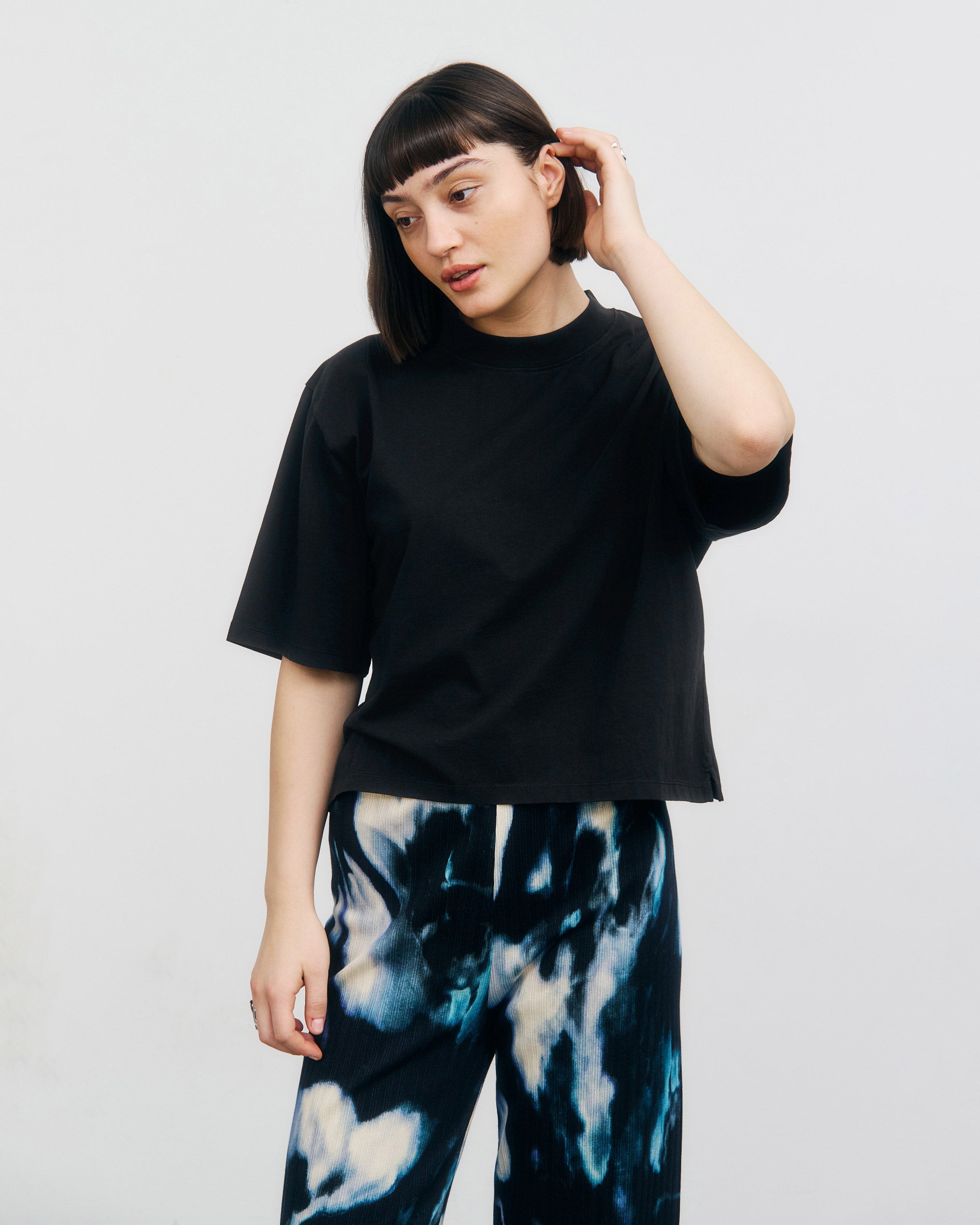 Schwarzes T-Shirt aus Bio-Baumwolle von Rotholz