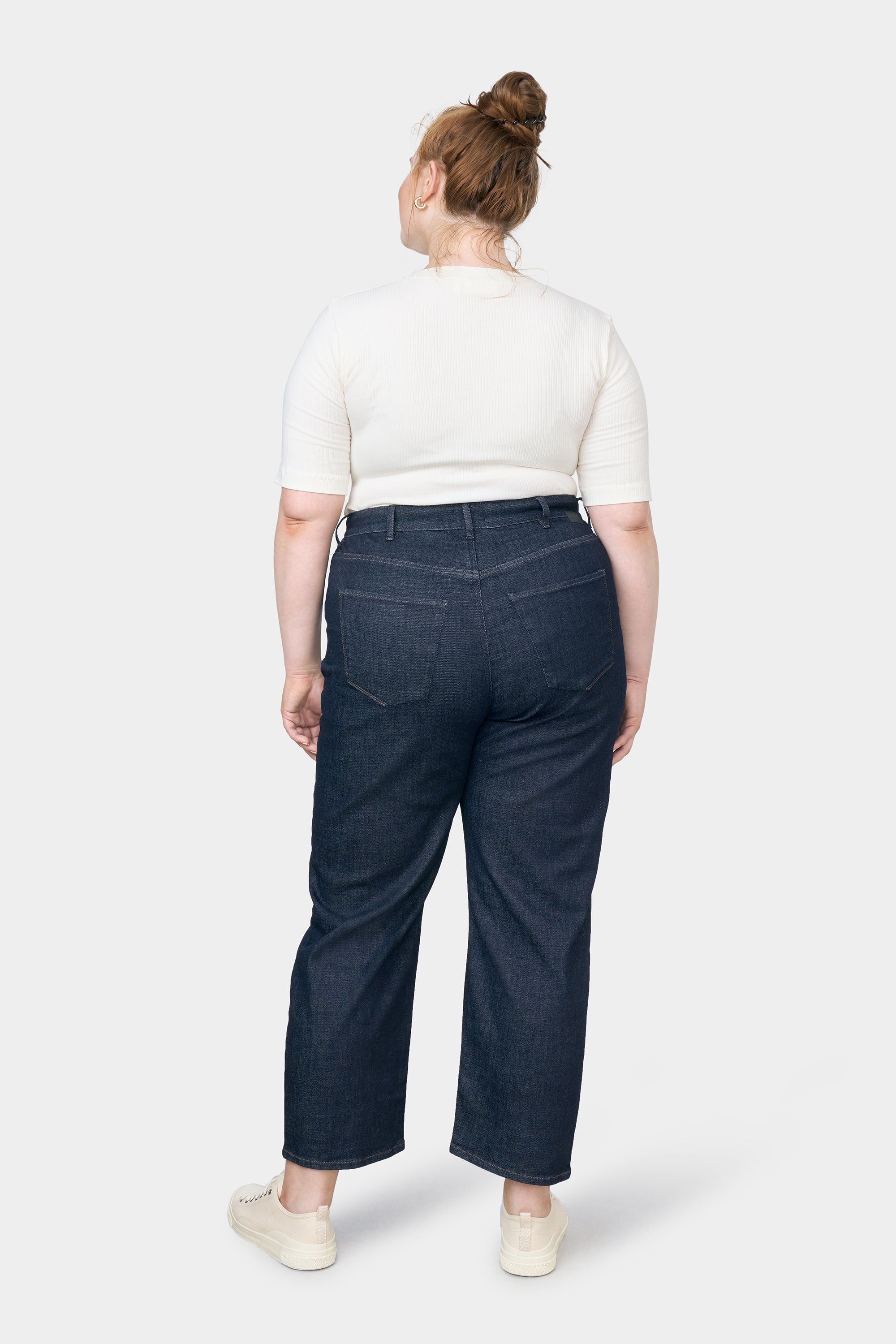 Dunkelblaue Jeans STARDUST O-Shape Curvy aus Bio-Baumwolle von Dawn Denim
