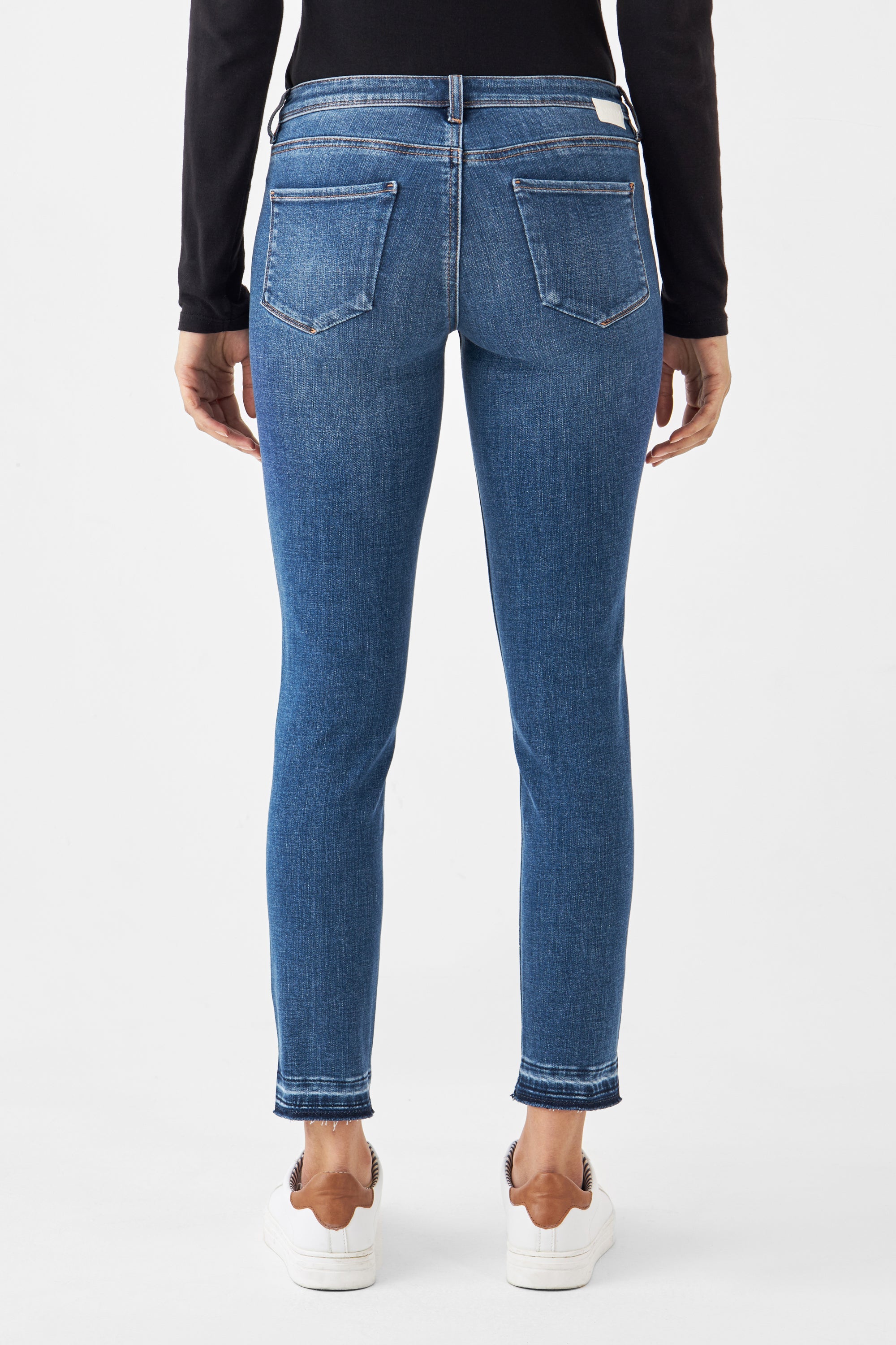 Blaue Jeans MID SUN Slim Design aus Bio-Baumwolle von Dawn Denim