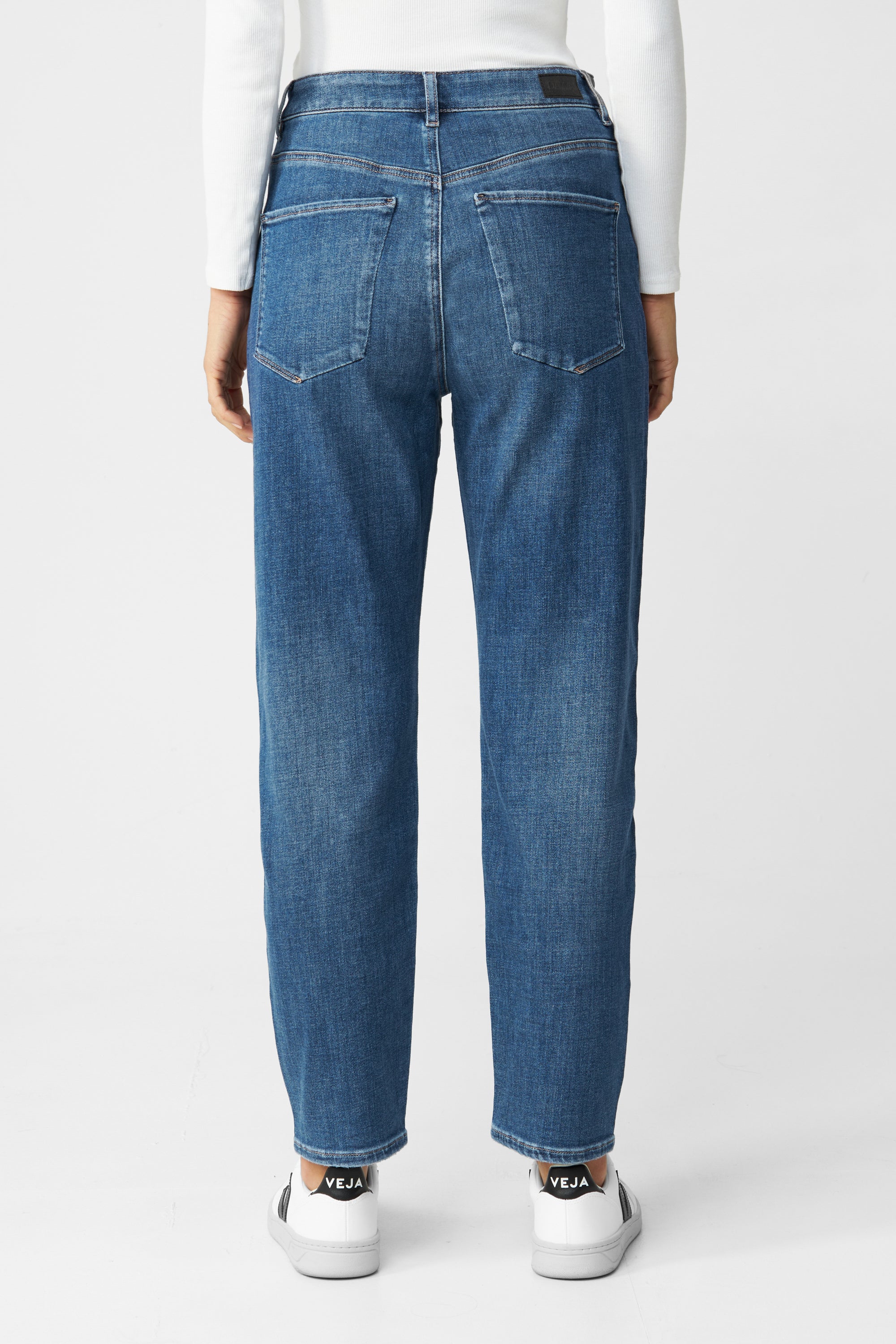 Blaue Jeans STARDUST O-Shape Classic aus Bio-Baumwolle von Dawn Denim