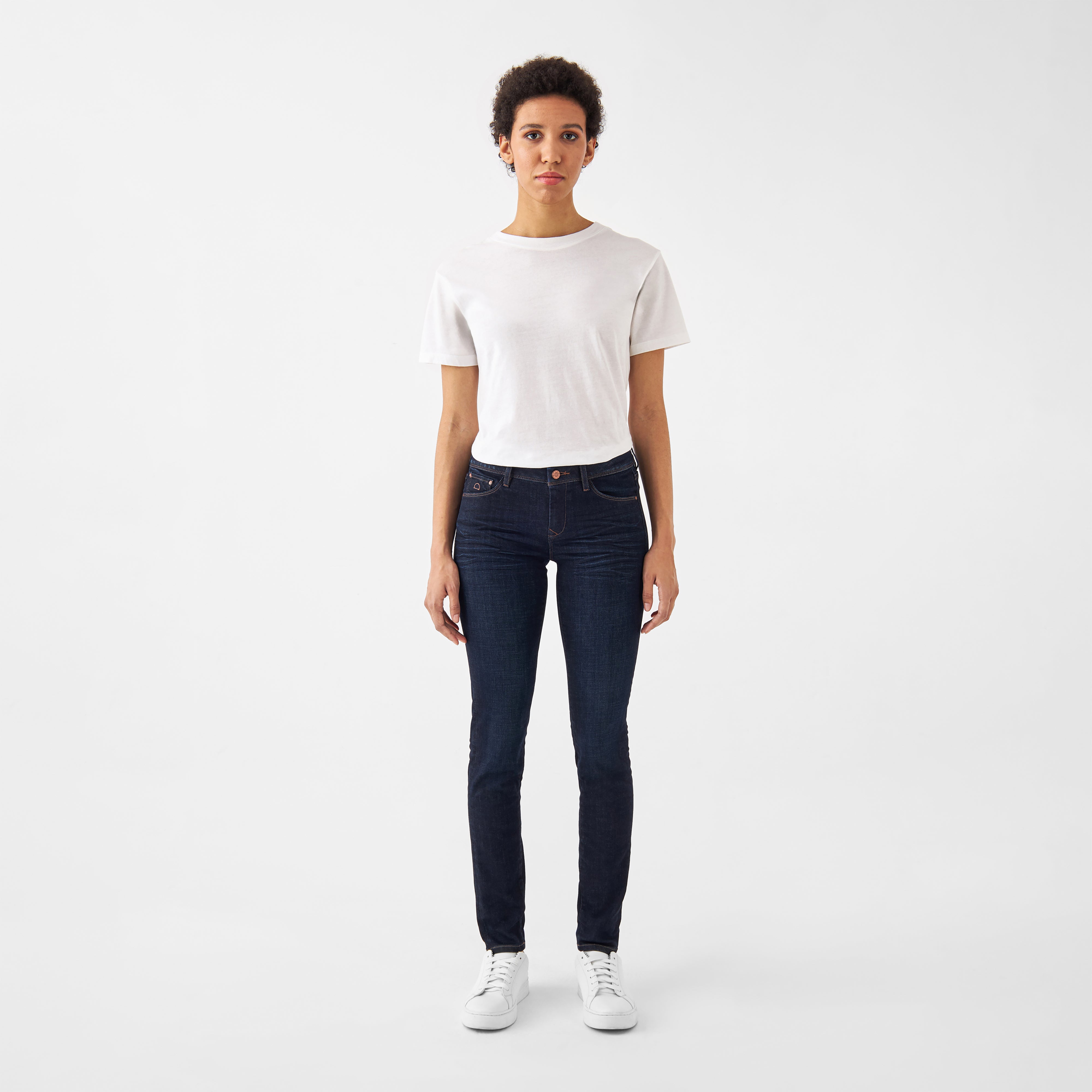 Dunkelblaue Jeans MID SUN Slim basic aus Bio-Baumwolle von Dawn Denim