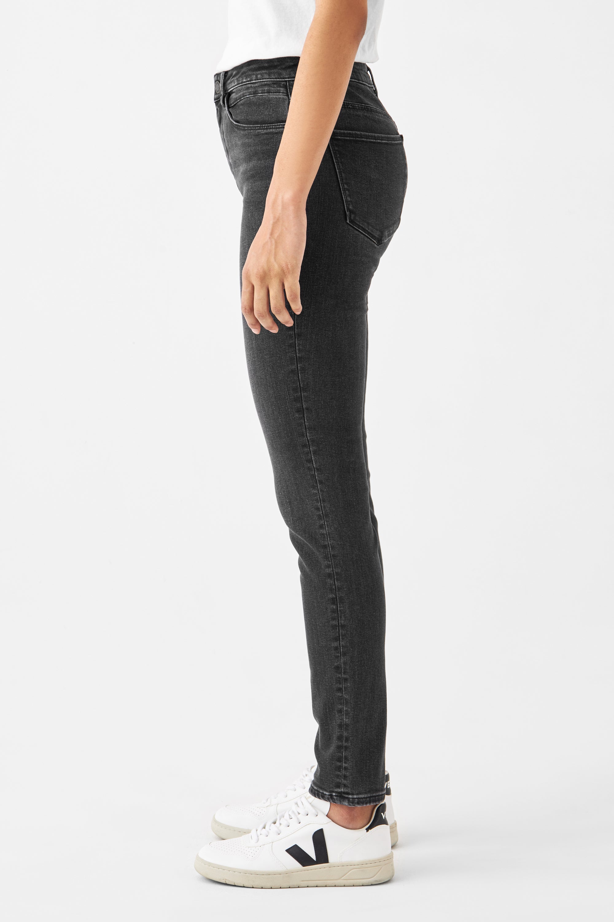 Black SUN UP Skinny Basic jeans made from organic cotton by Dawn Denim