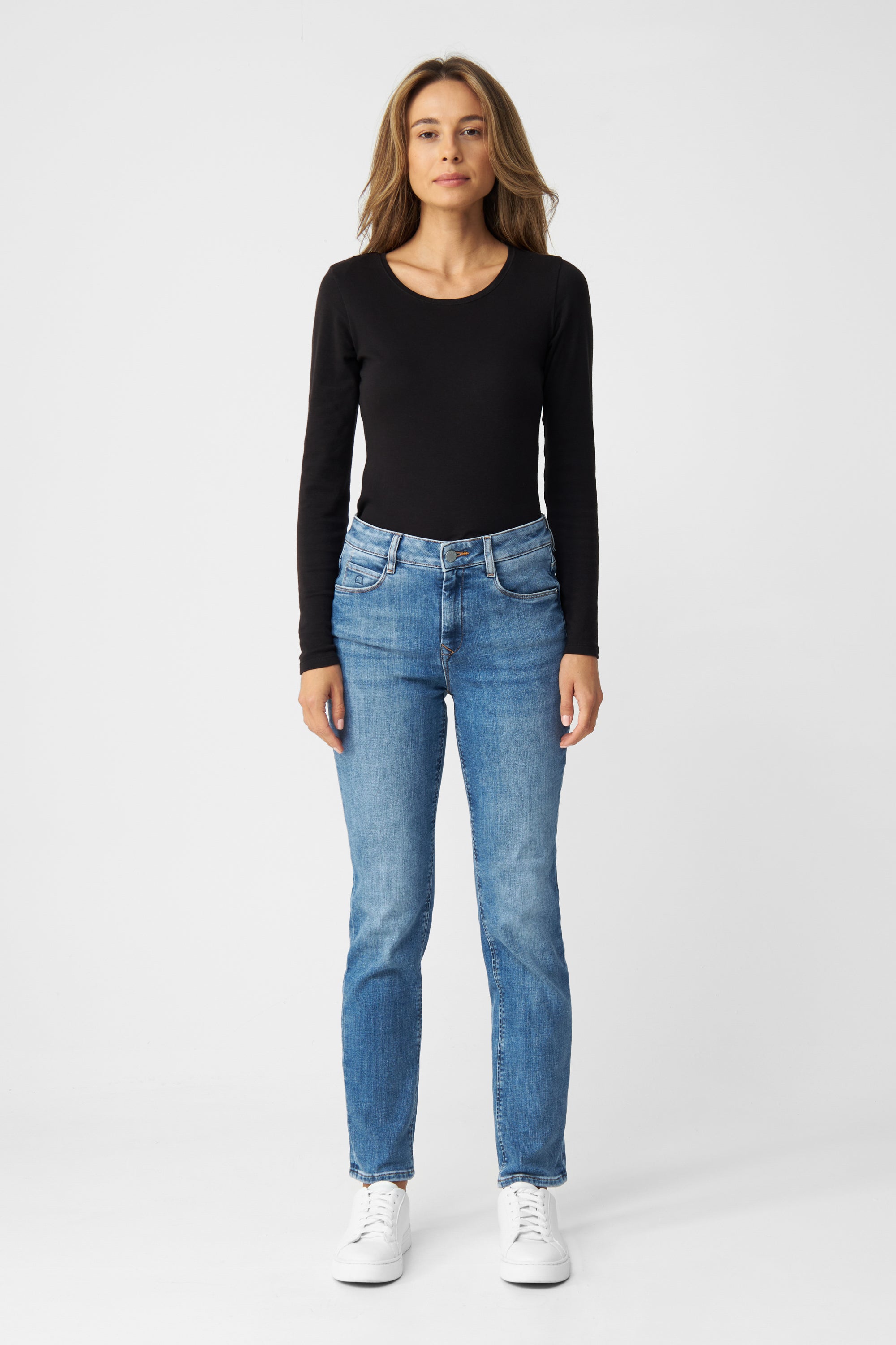 Blaue Jeans STELLAR Slim Classic aus Bio-Baumwolle von Dawn Denim