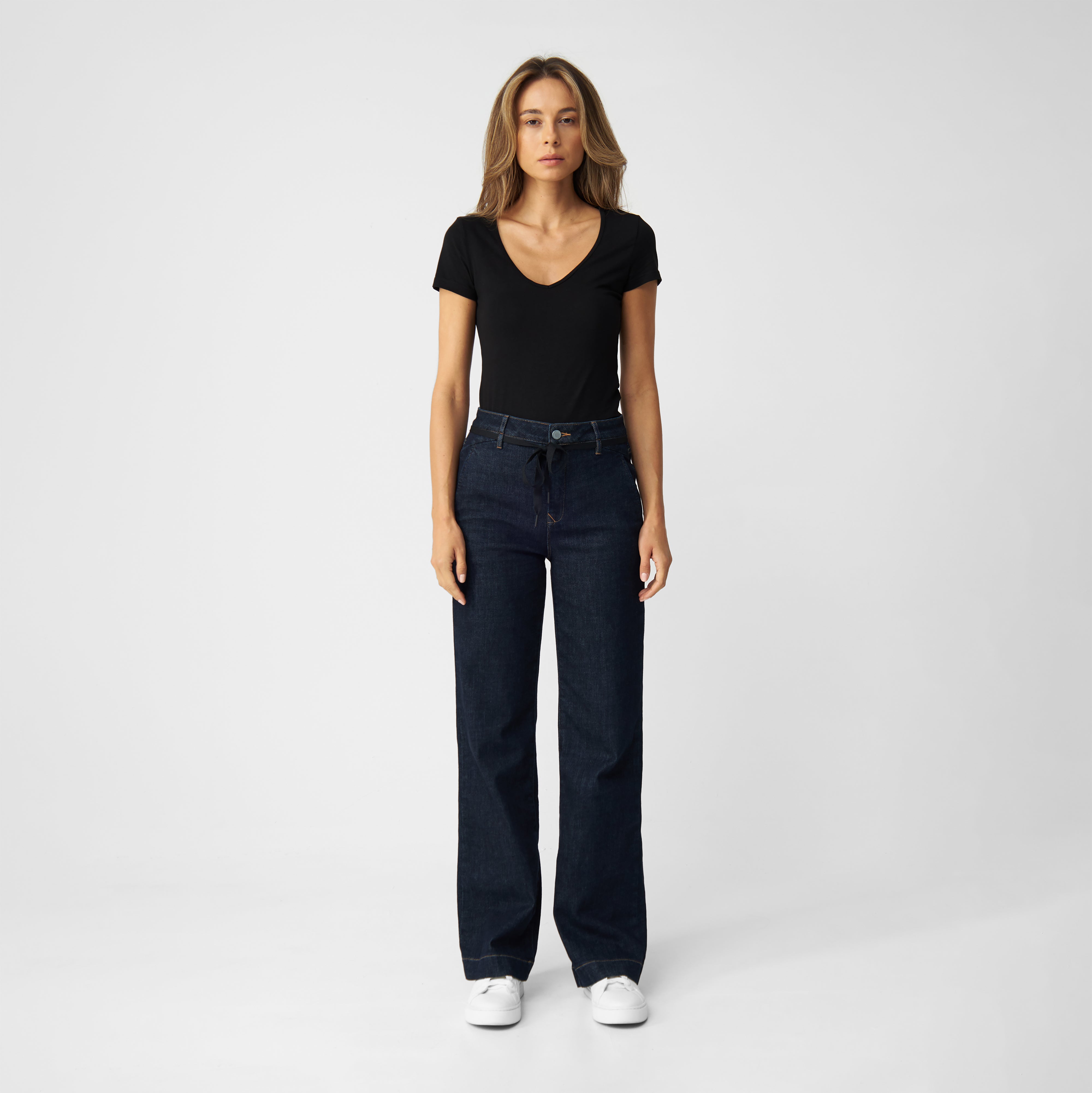 Dunkelblaue Jeans DEW Flared French Pocket aus Bio-Baumwolle von Dawn Denim
