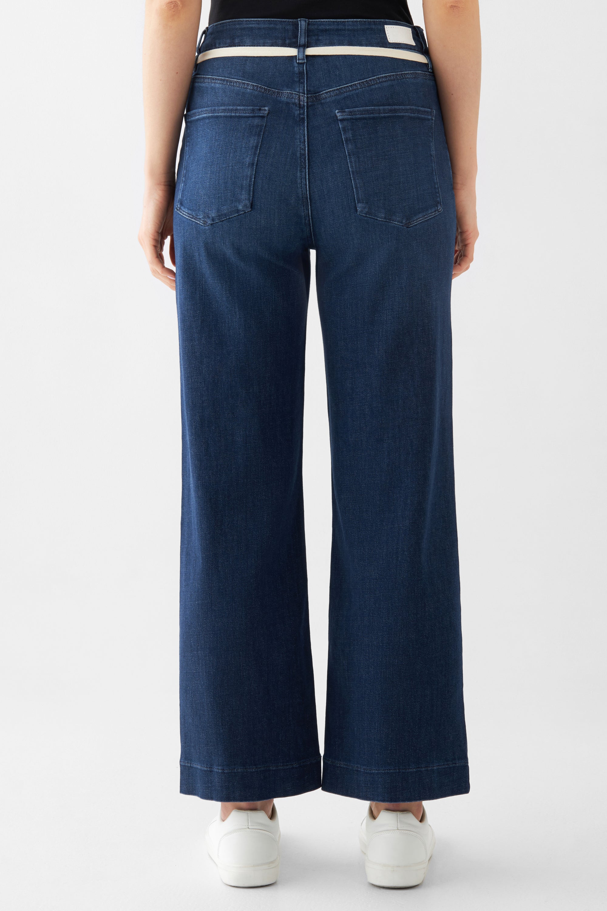 Dunkelblaue Jeans DEW Flared Cropped French Pocket aus Bio-Baumwolle von Dawn Denim