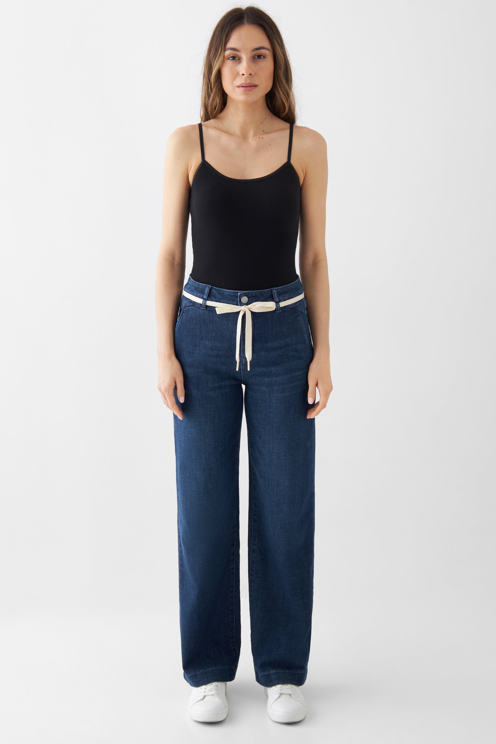 Dunkelblaue Jeans DEW Flared French Pocket aus Bio-Baumwolle von Dawn Denim