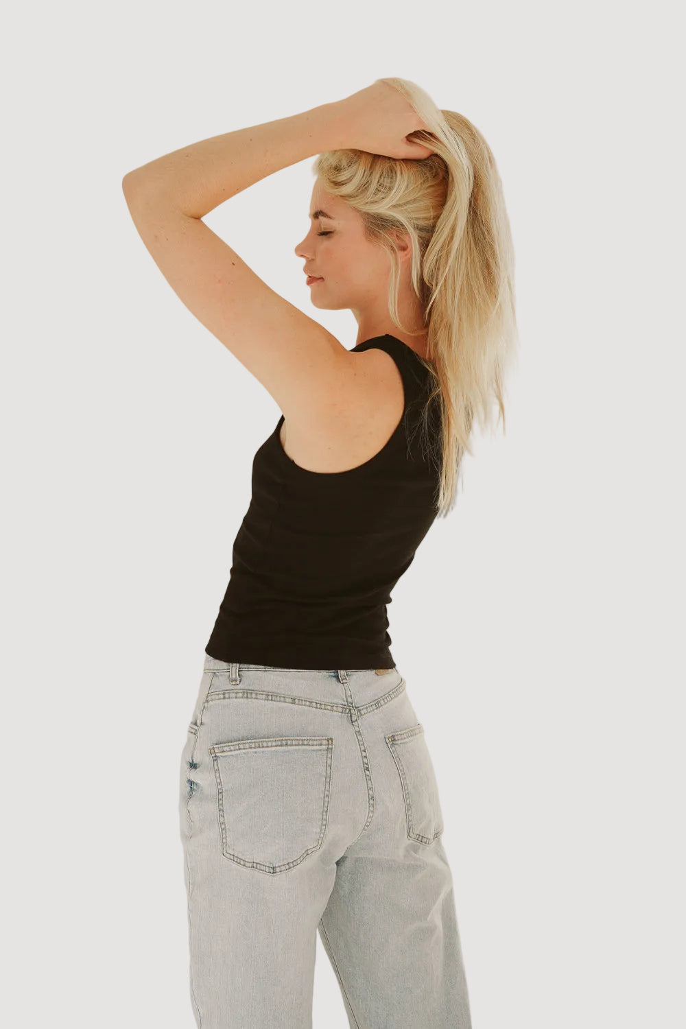 Black top HANNA made of 100% organic cotton by Pura Clothing