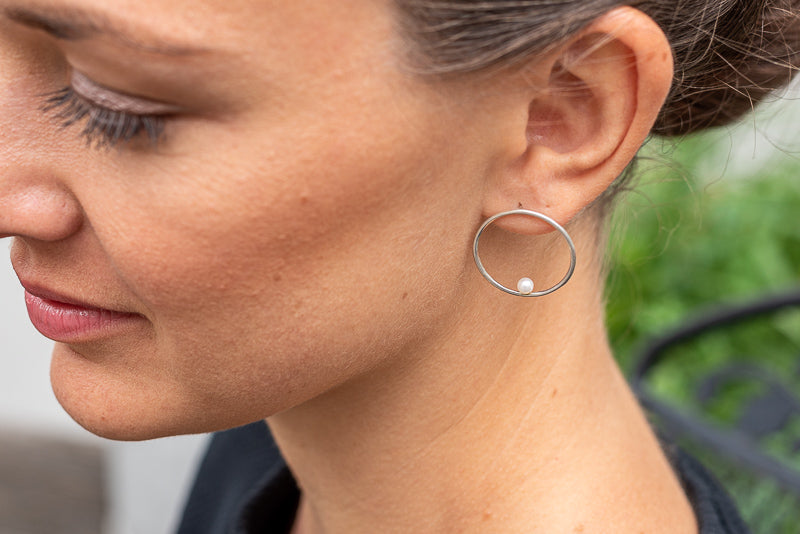Boucles d'oreilles rondes Billabong avec perle