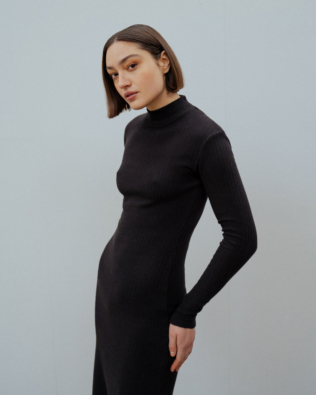 Black ribbed dress made from 100% organic cotton by Rotholz