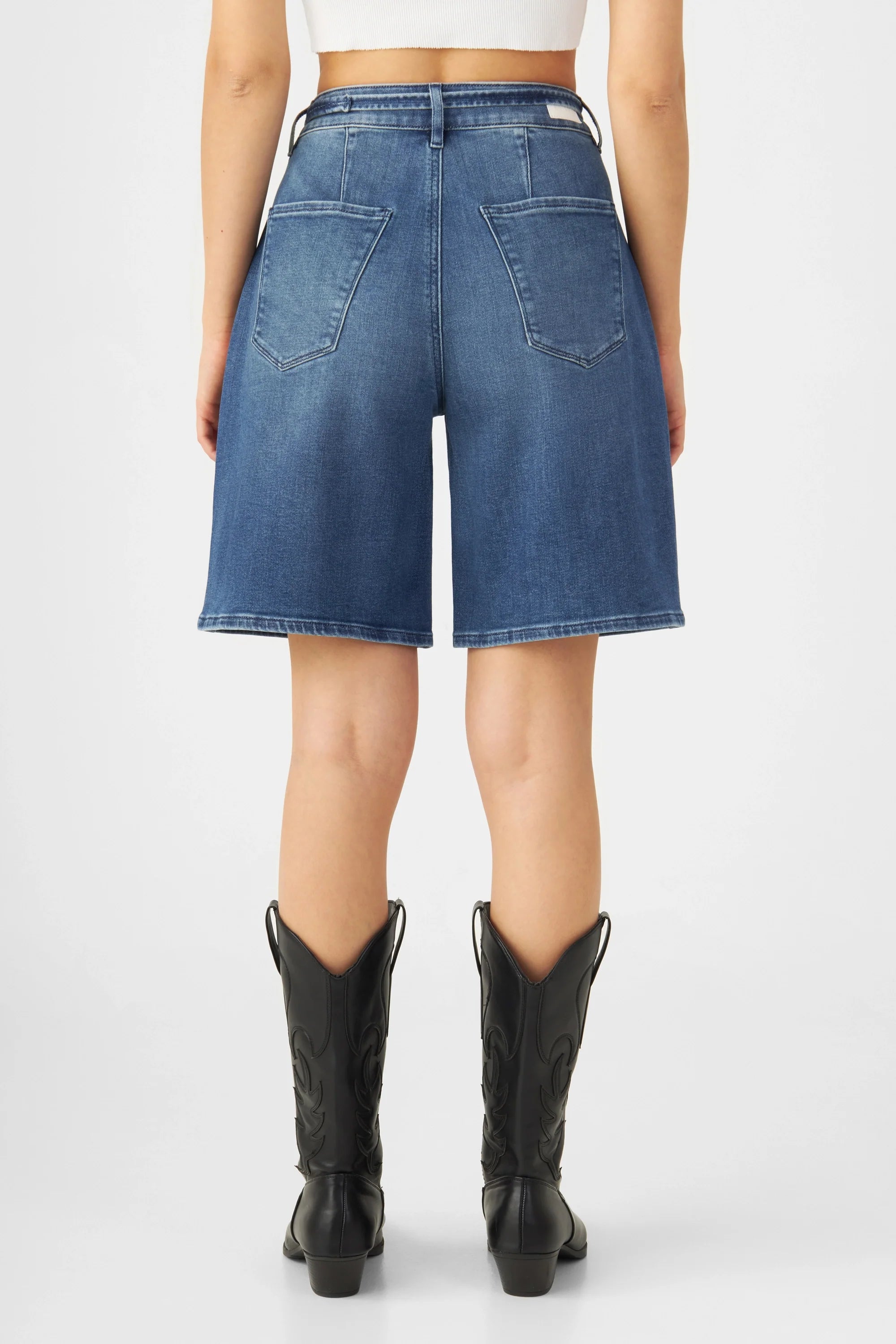 Blue denim shorts BLINKY made of organic cotton by Dawn Denim