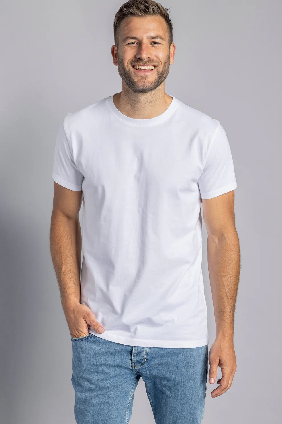 3er-Pack Premium Blank T-Shirt SLIM in weiss aus Bio Baumwolle von DIRTS