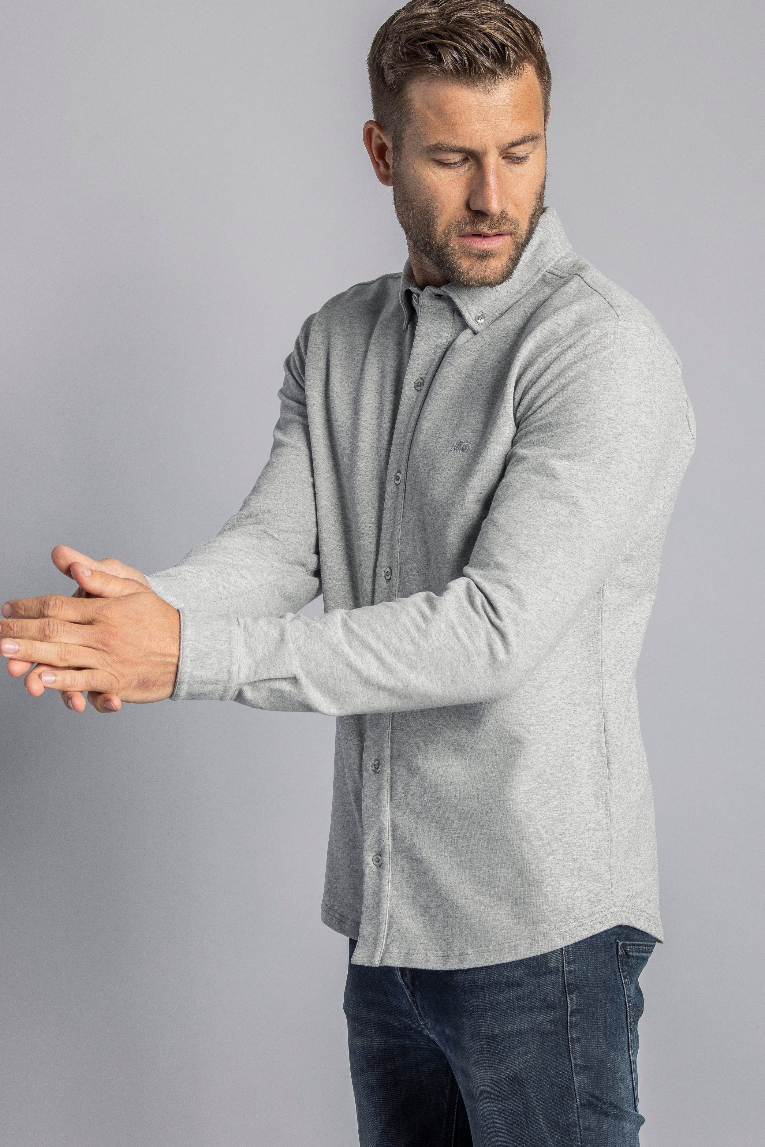 Gray, long-sleeved shirt Organic Jersey made from organic cotton by DIRTS