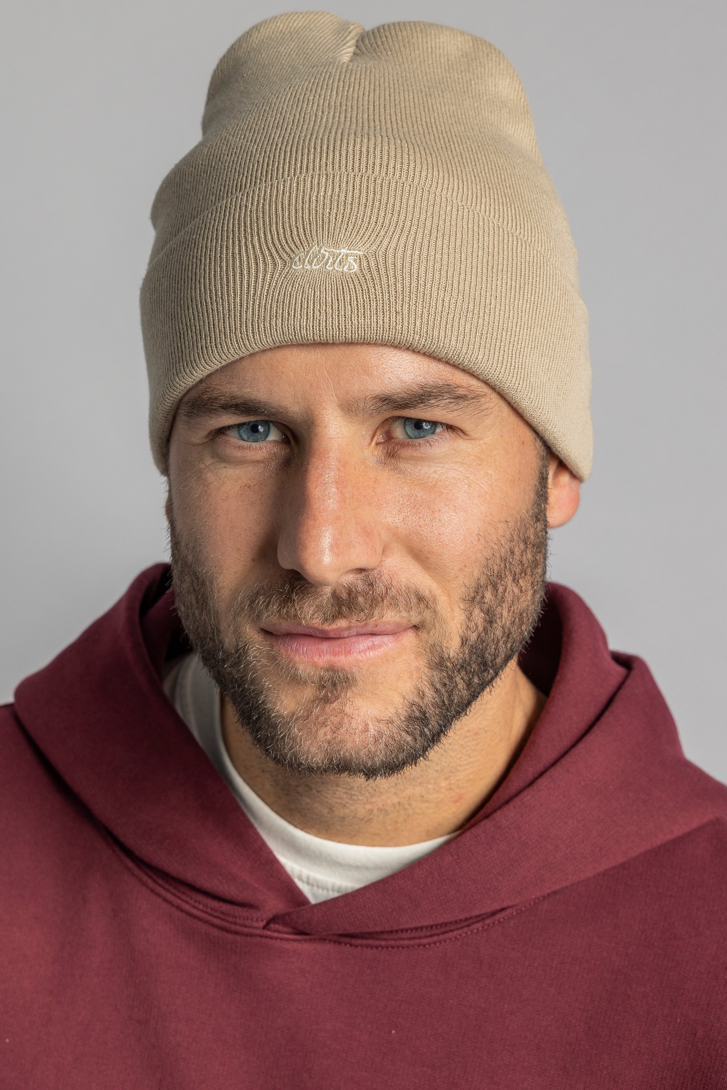 Beige Beanie Classic aus 100% Bio-Baumwolle von DIRTS