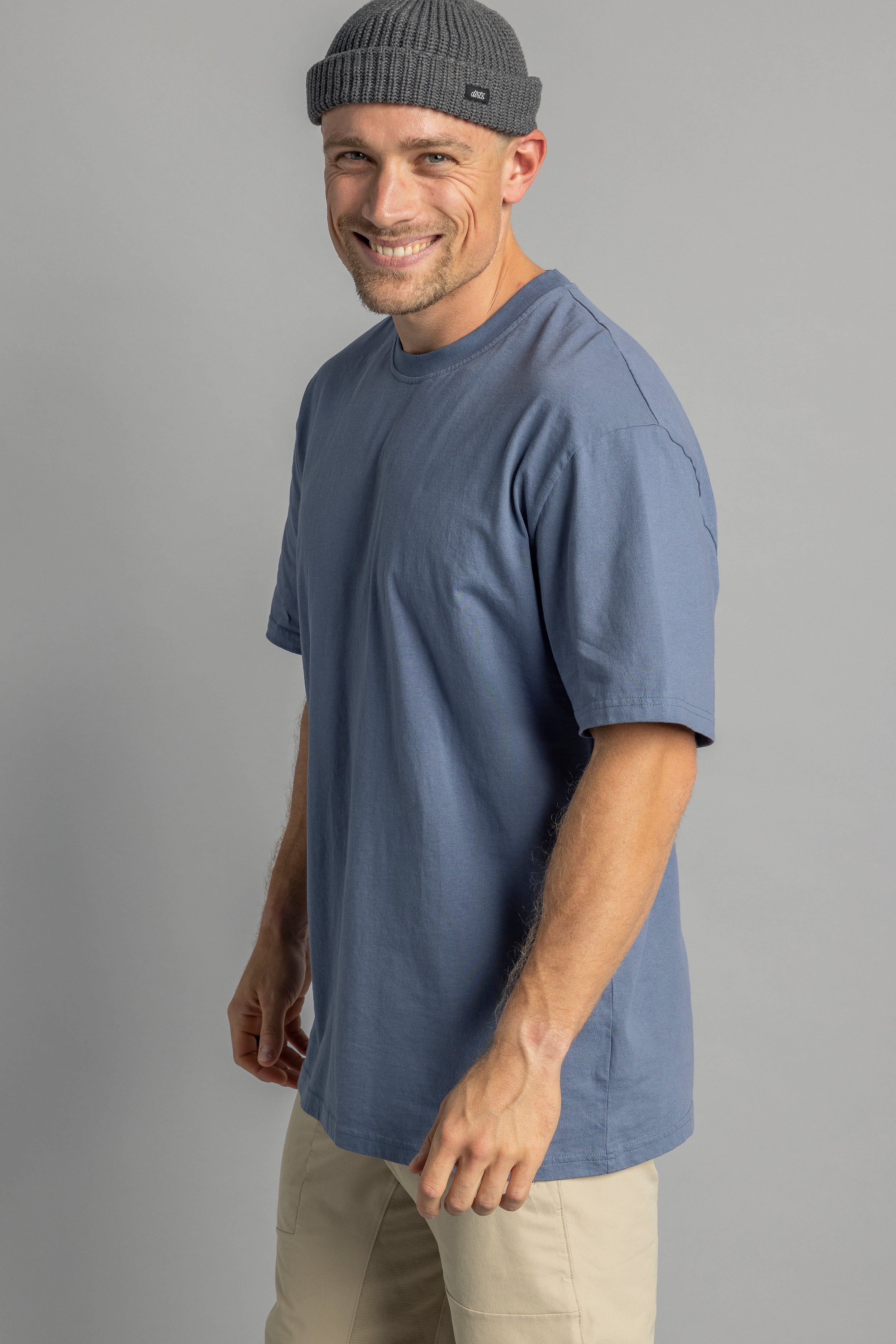 Blaues Oversized T-Shirt aus recycelter Baumwolle von DIRTS