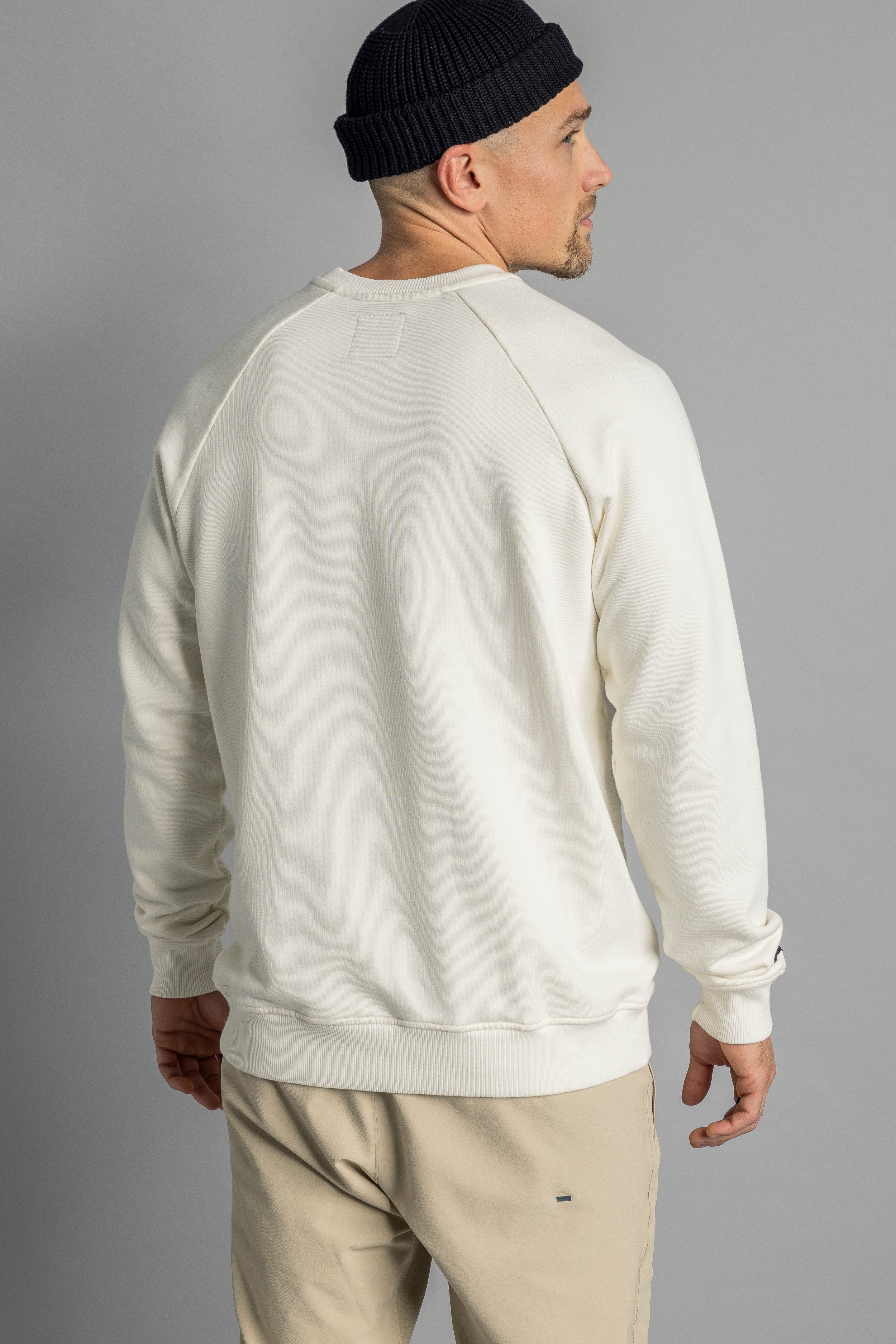 Weisser Pullover Raglan aus 100% Bio-Baumwolle von DIRTS
