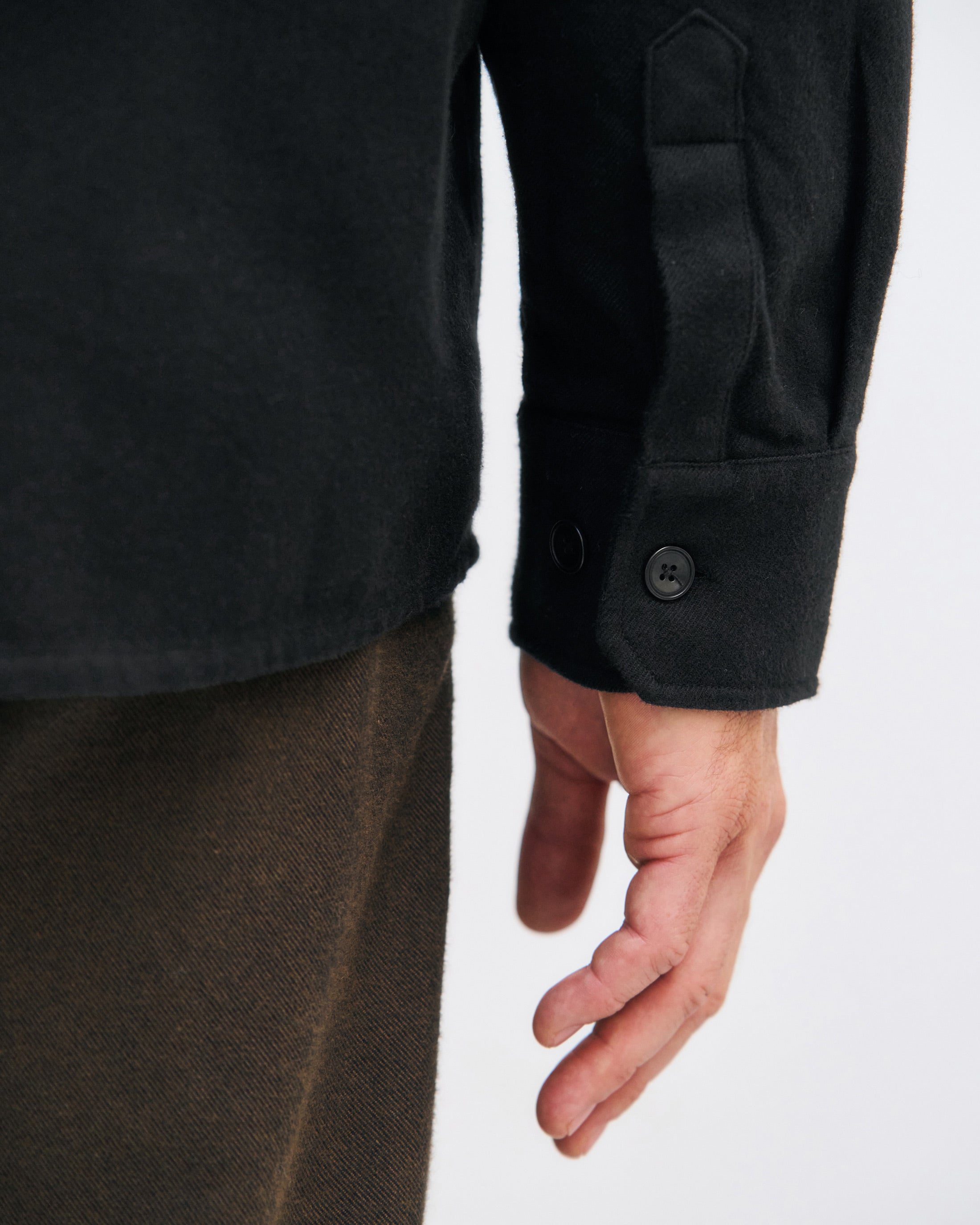 Schwarzes Flanell-Hemd aus 100% Bio-Baumwolle von Rotholz