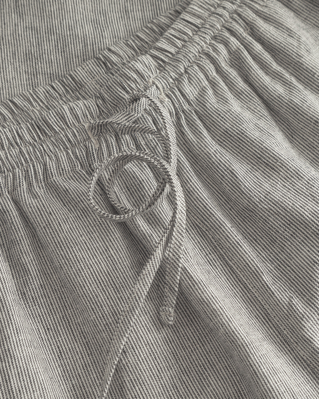Graue Weite Hose aus 100% Bio-Baumwolle von Rotholz