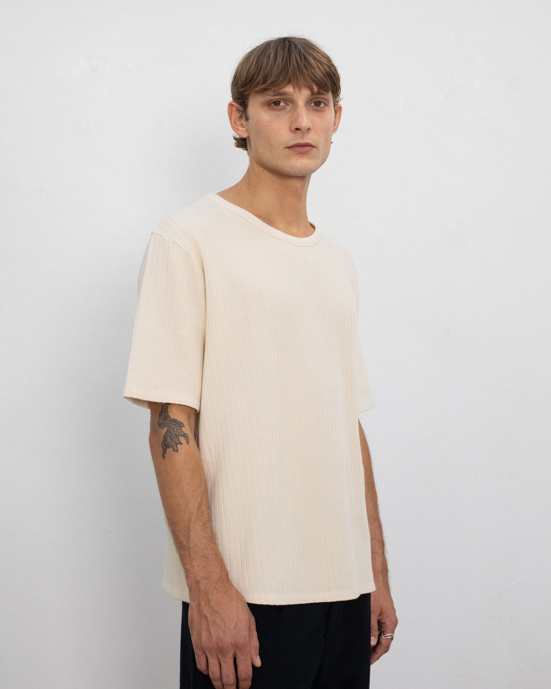 Helles T-Shirt Gerippt aus Bio-Baumwolle von Rotholz