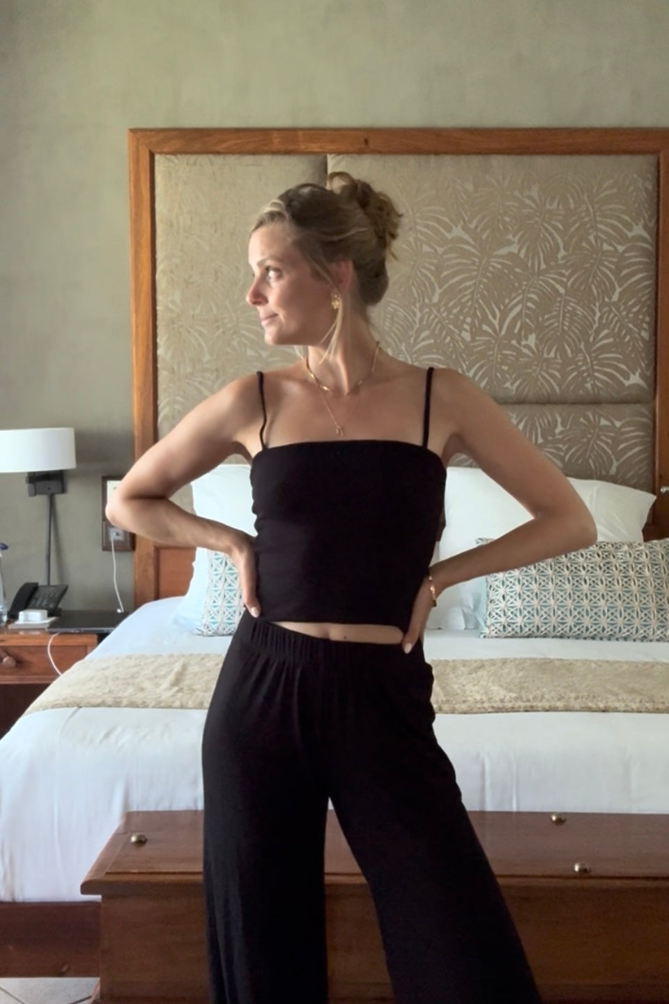 Schwarzes Spaghetti-Top aus Modal von Pura Clothing