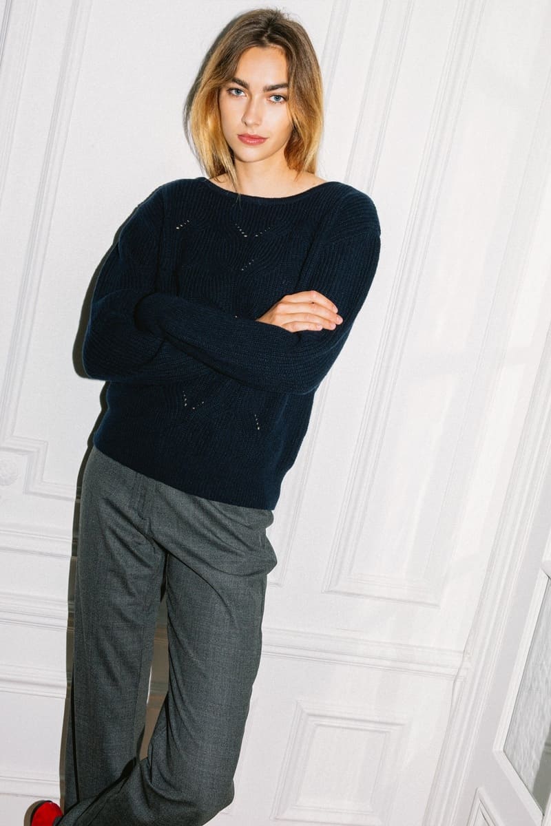 Blauer Sweater Idesia aus 100% Merinowolle von Avani