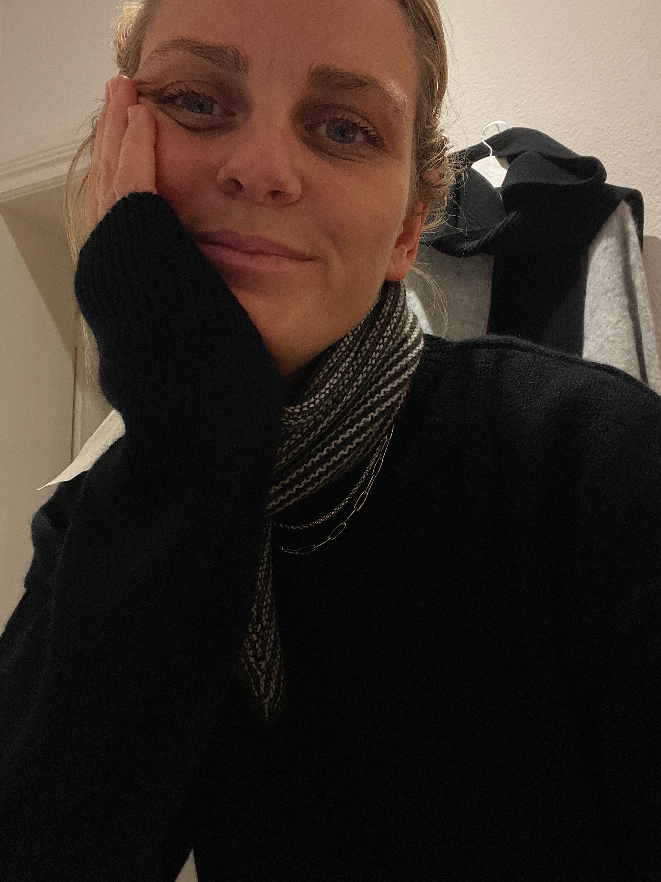 CREWNECK SWEATER CASHMERE/SILK BLACK vomn Pura Clothing