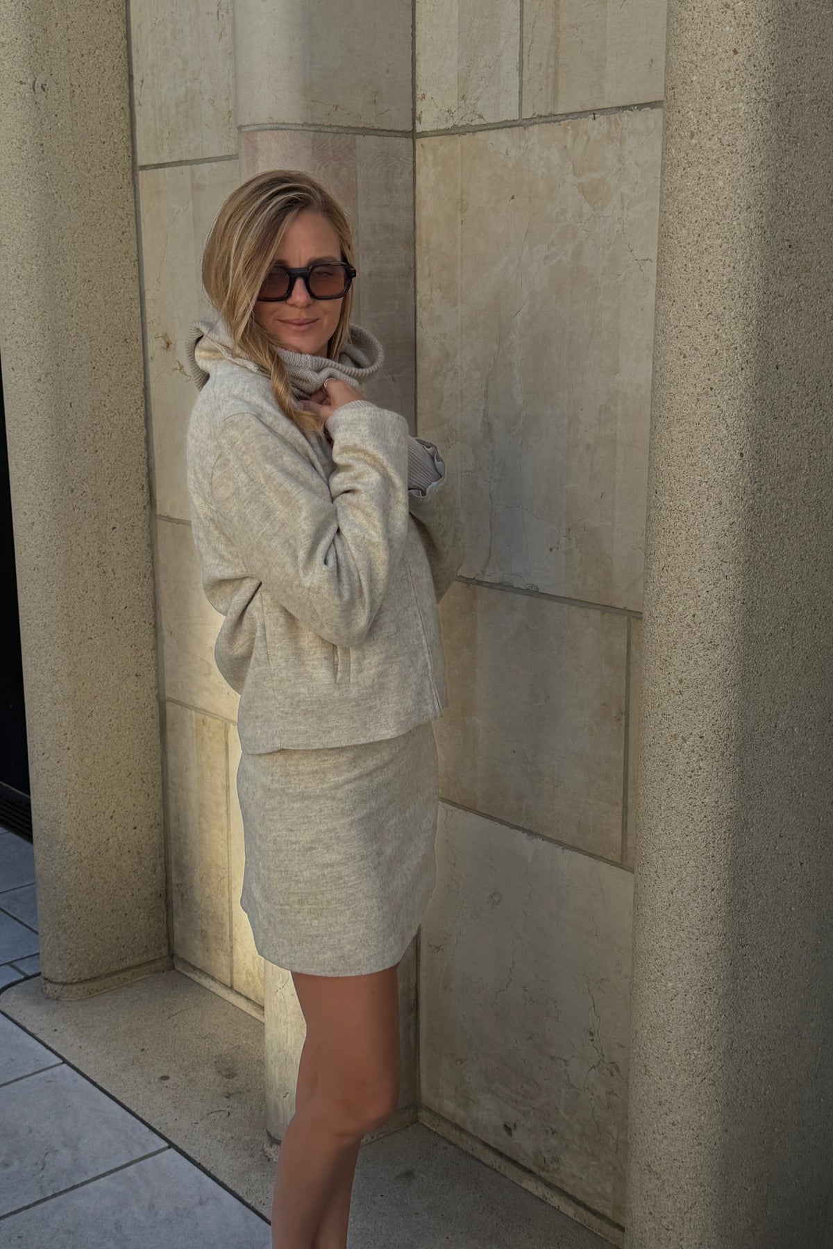 Beige Jacke Signature aus 100% Bio-Merinowolle von Pura Clothing
