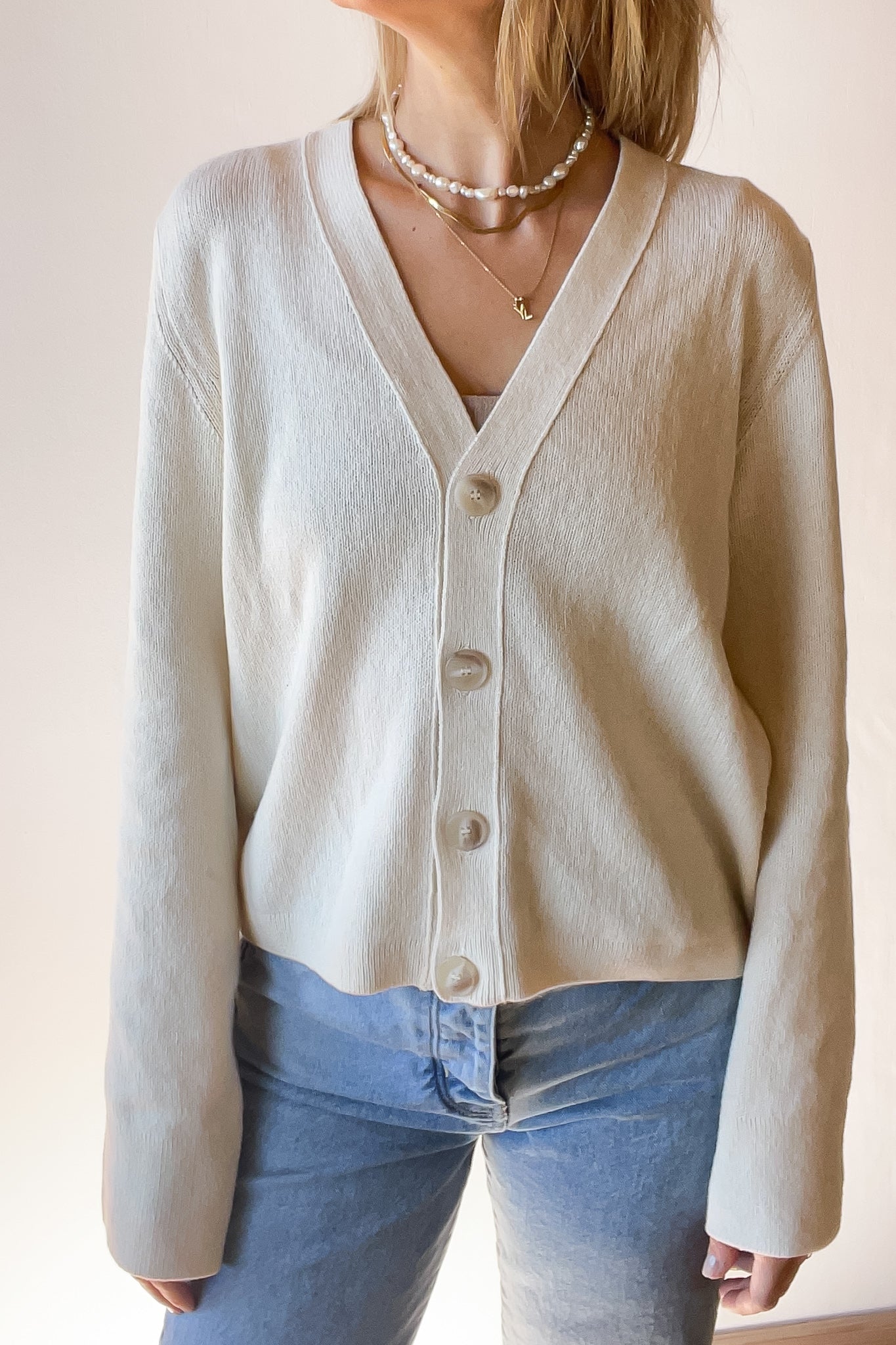 Cardigan blanc NANA en coton biologique de Pura Clothing