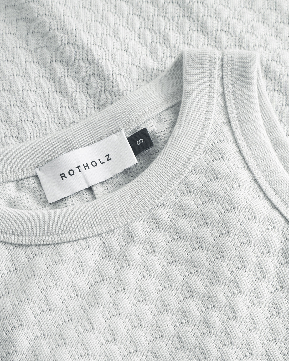 Graues Strickkleid aus 100% Bio-Baumwolle von Rotholz