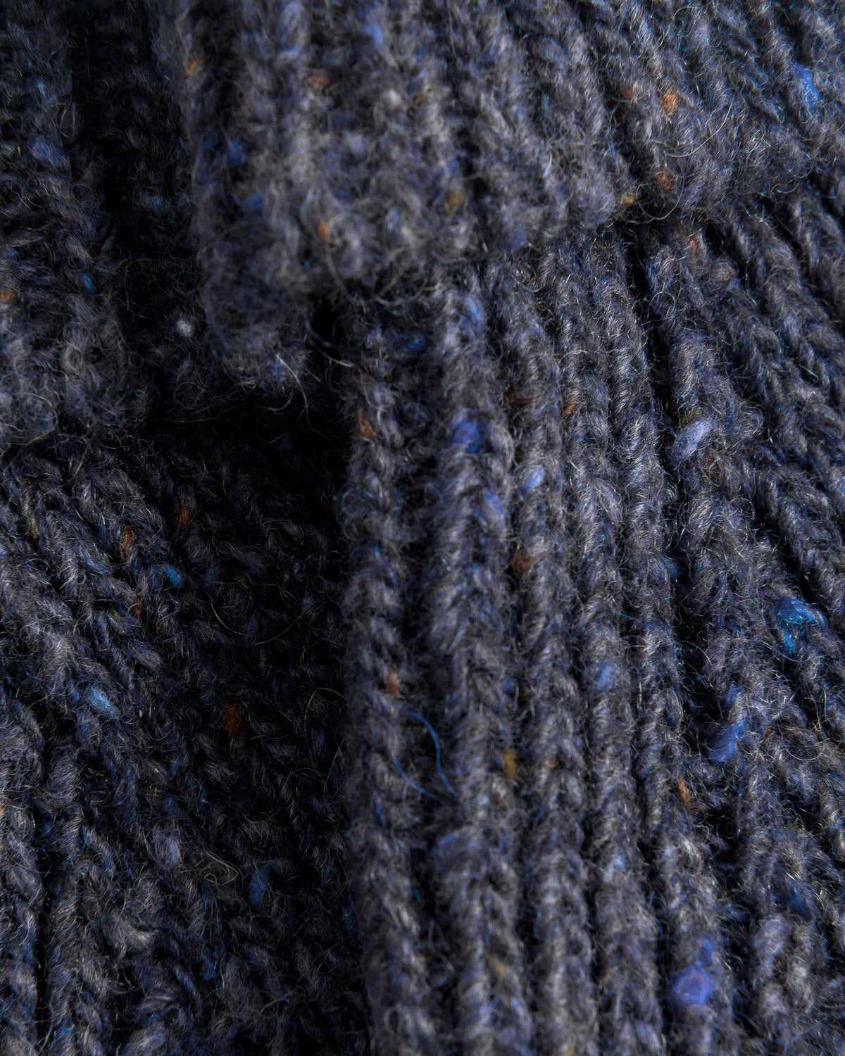 Blaue Handschuhe gestrickt aus Merinowolle von Rotholz