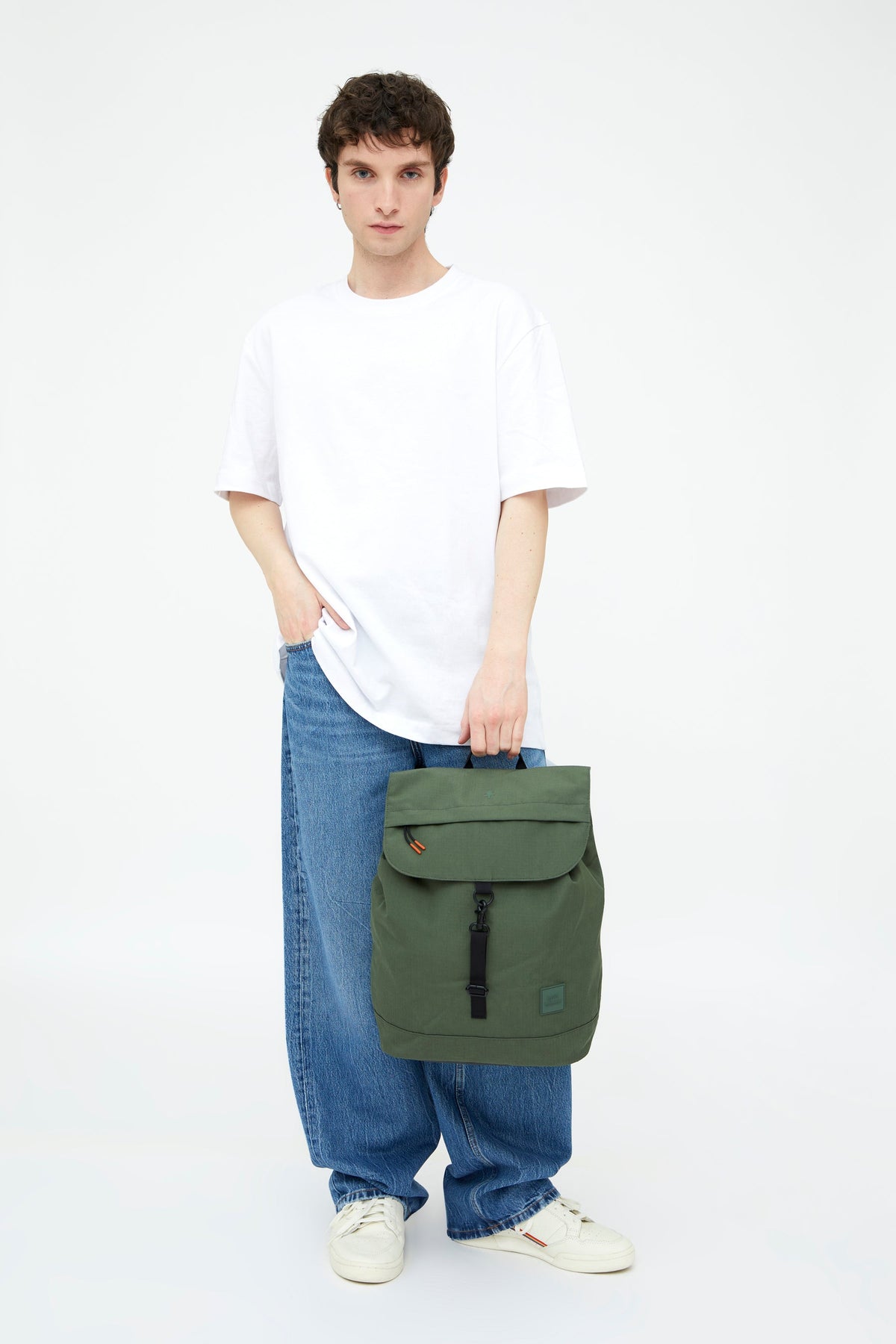 Grüner Rucksack Scout Metal Vandra aus recyceltem PET von Lefrik