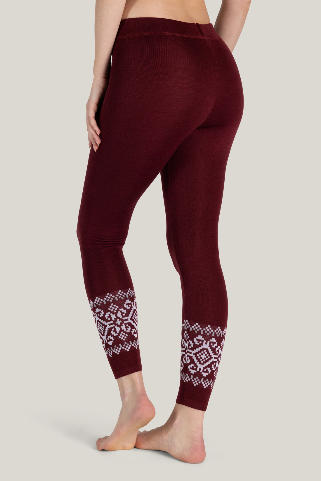 Dark red leggings Freya made of Merino & Tencel from Tidløs