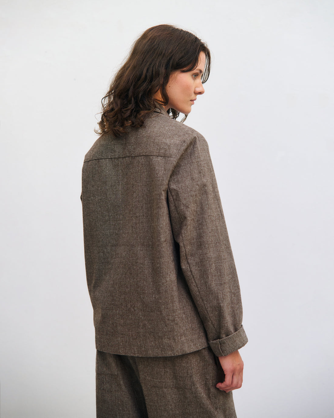 Braune leichte Jacke aus 100% Bio-Baumwolle von Rotholz