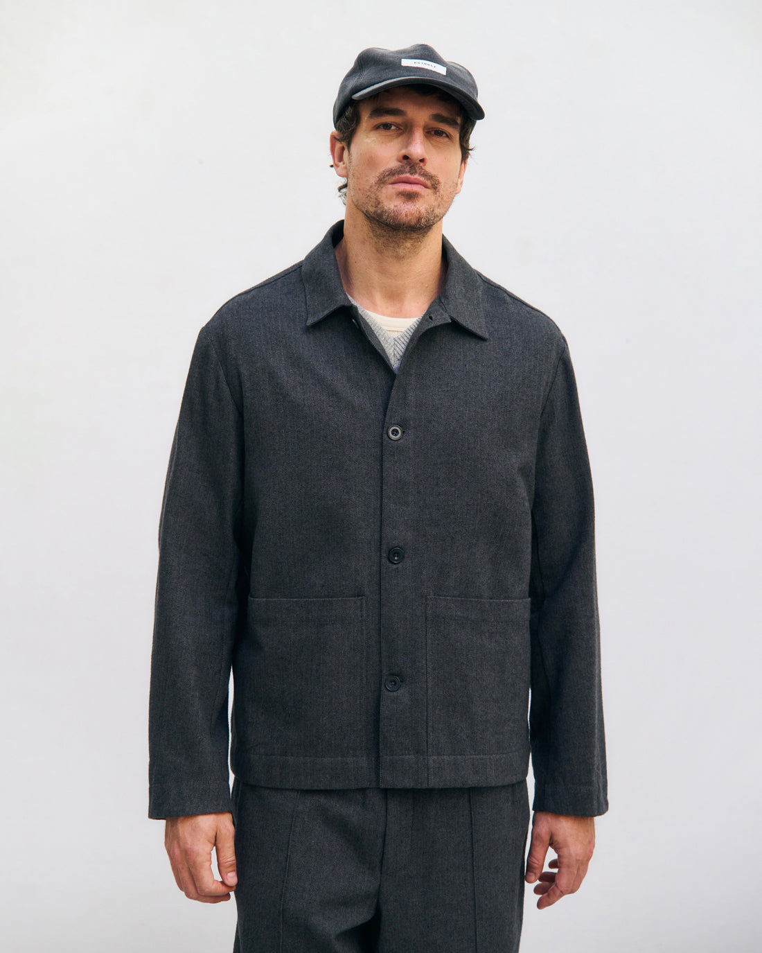 Graue leichte Jacke aus 100% Bio-Baumwolle von Rotholz