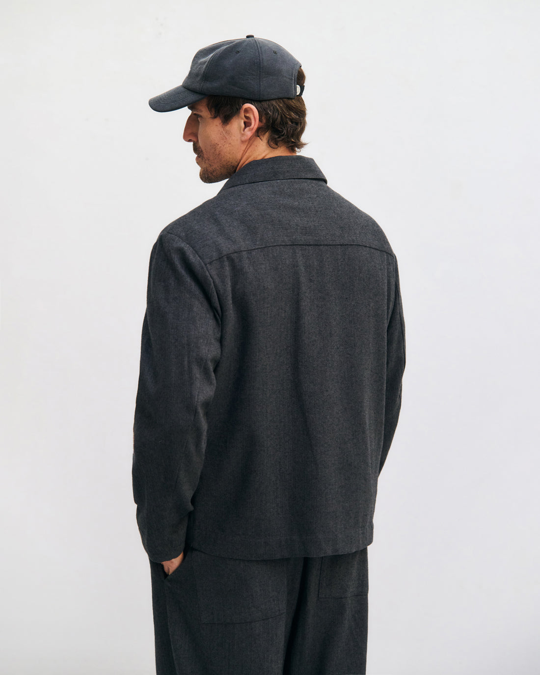Graue leichte Jacke aus 100% Bio-Baumwolle von Rotholz