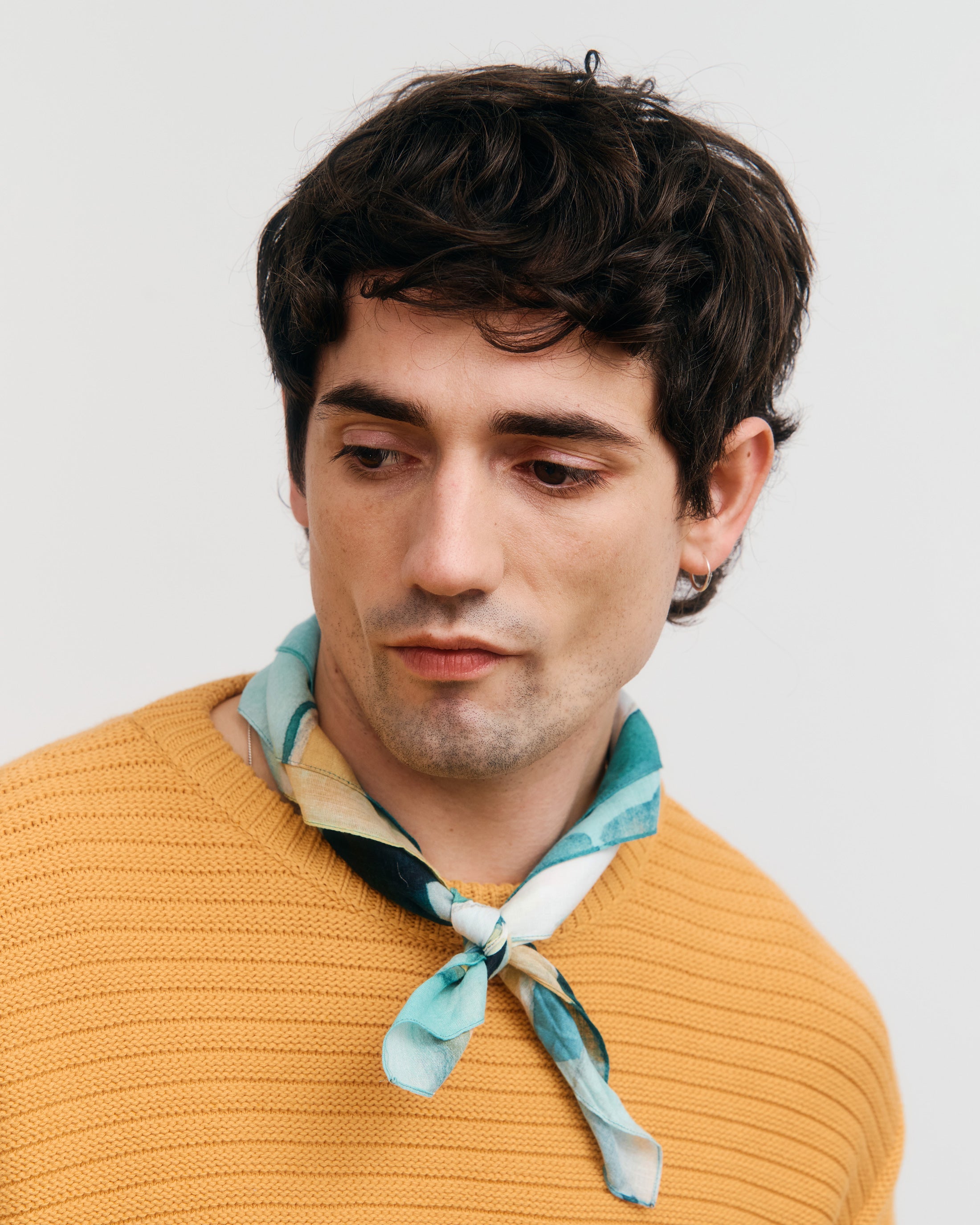 Gelber gerippter Strickpullover aus Bio-Baumwolle von Rotholz