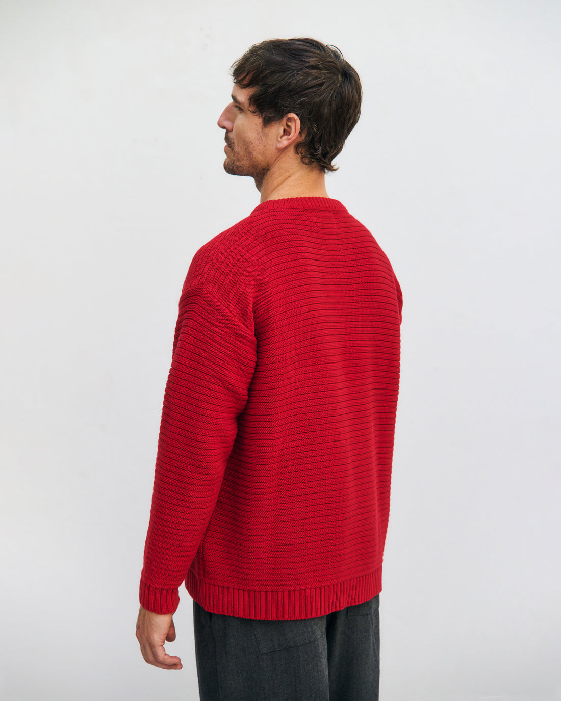 Roter Strickpullover gerippt aus 100% Bio-Baumwolle von Rotholz