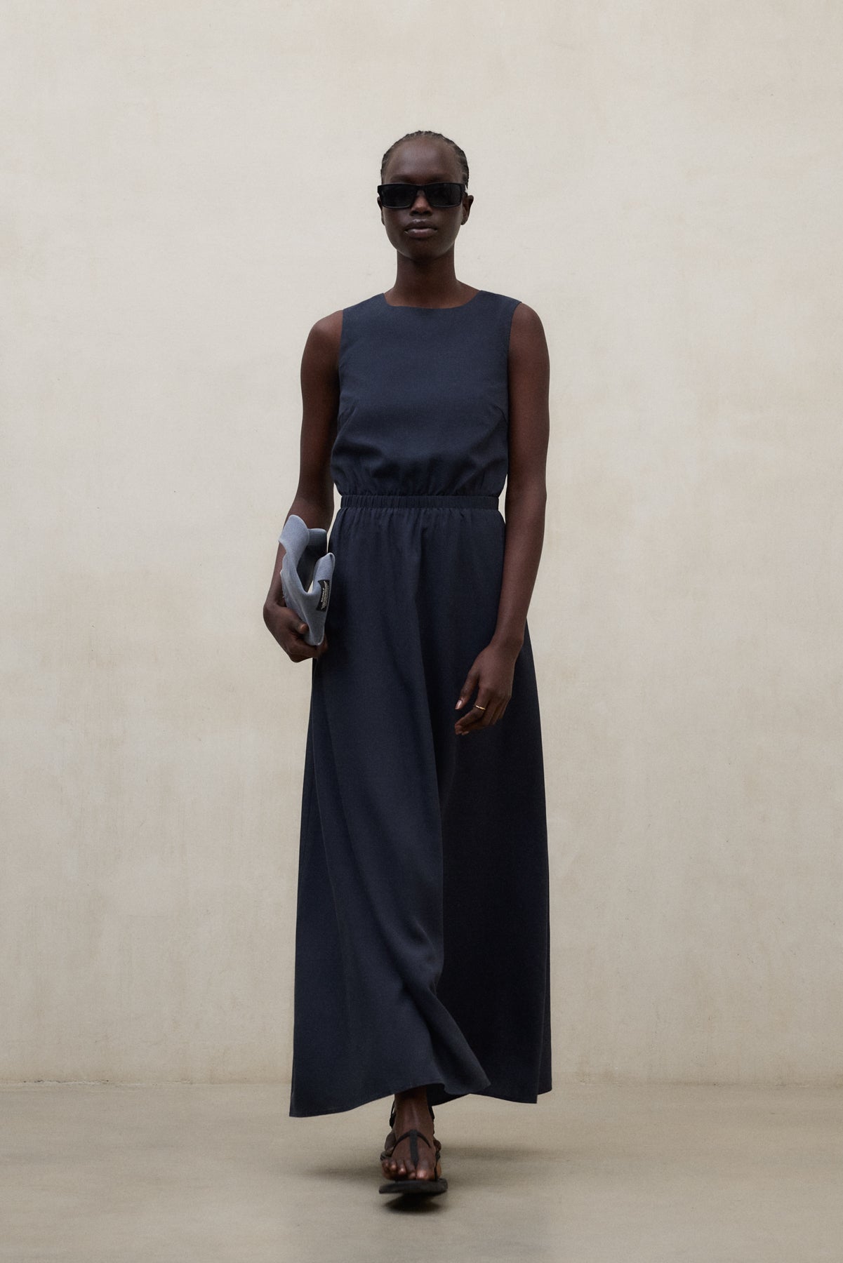 Kleid VITTORIA aus 100% TENCEL™ von ECOALF in dunkelblau