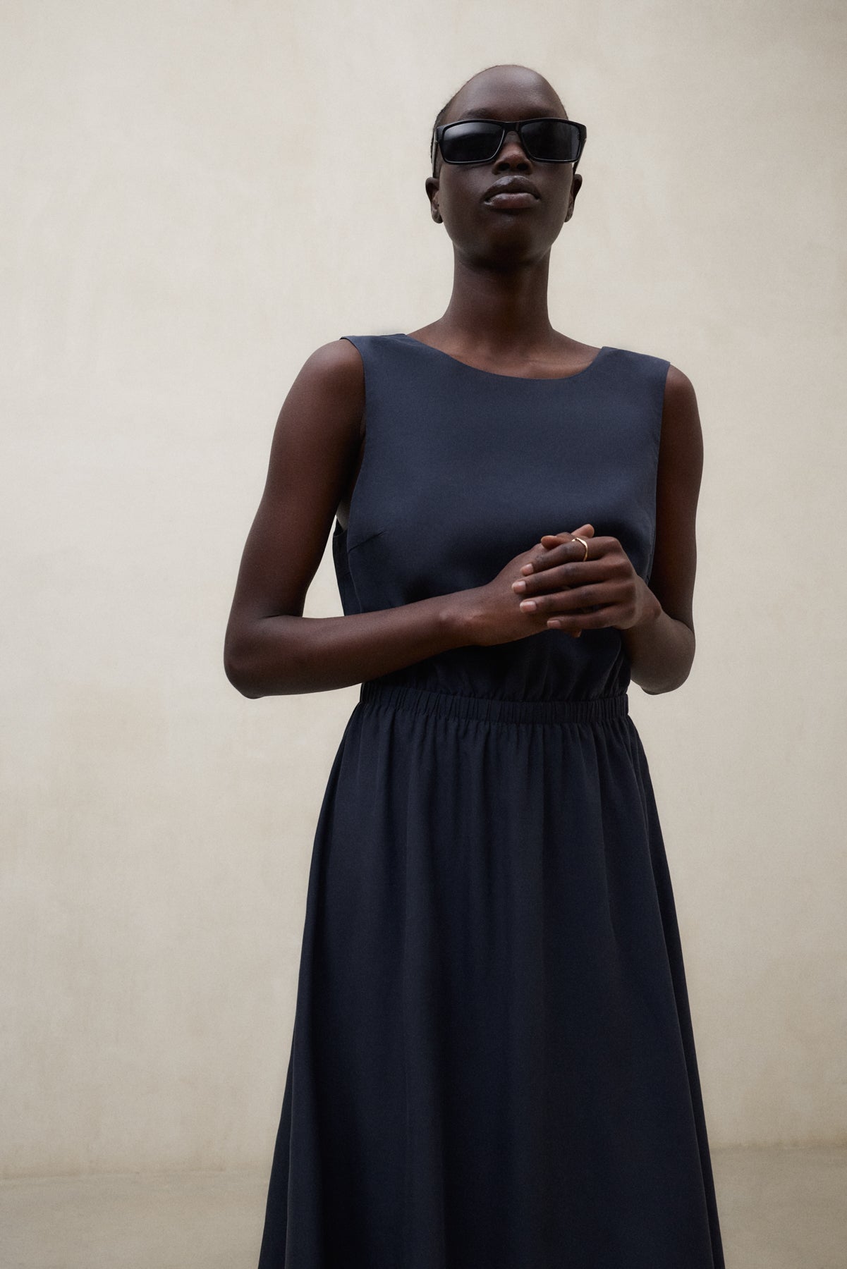 Kleid VITTORIA aus 100% TENCEL™ von ECOALF in dunkelblau