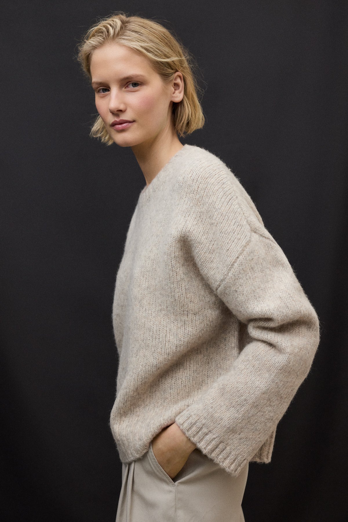 Strickpullover aus Bio Baumwolle und recycleter Wolle von ECOALF in beige