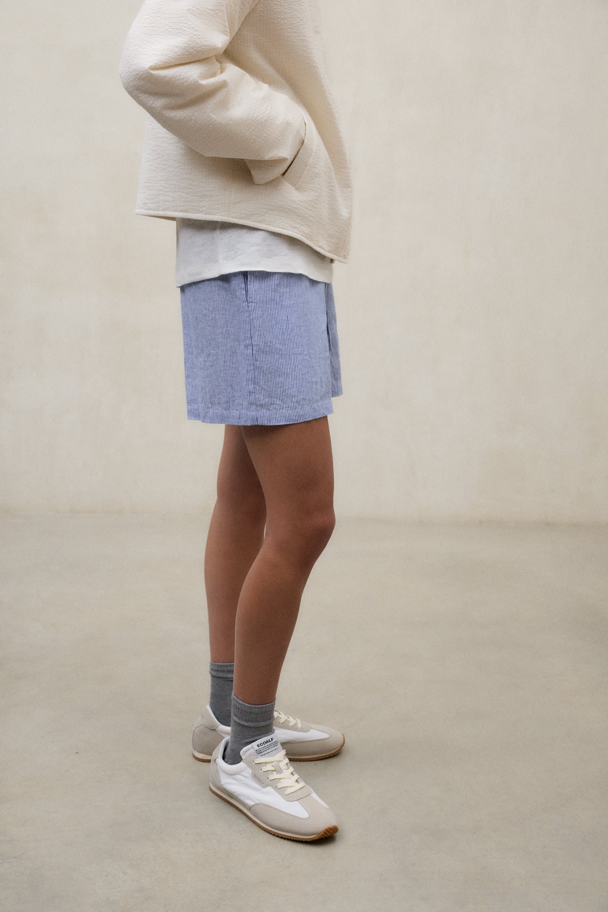 Kurze Hose ERAS aus Leinen von ECOALF blau weiss gestreift