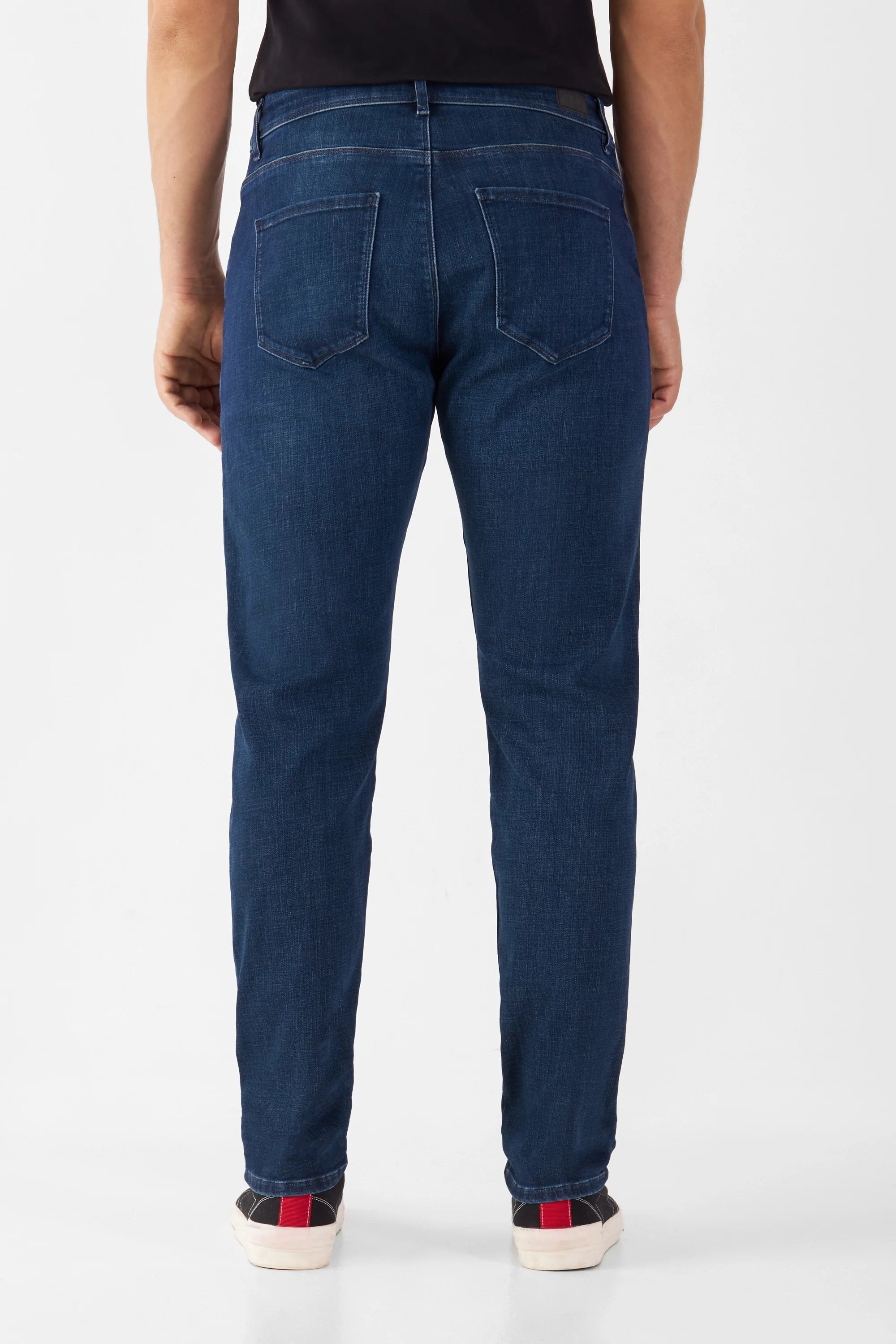 Dark blue jeans MORROW made of organic cotton by Dawn Denim
