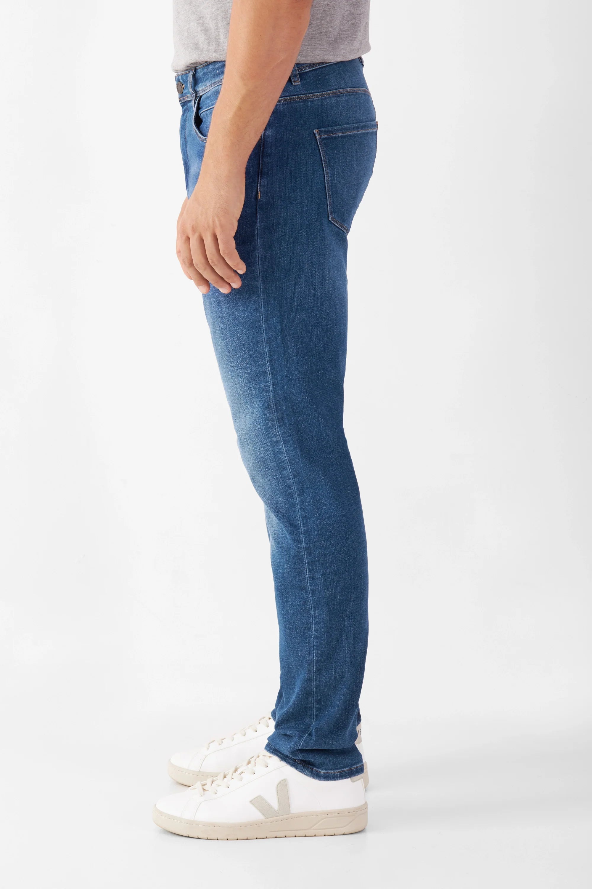 Blaue Jeans MORROW aus Bio-Baumwolle von Dawn Denim
