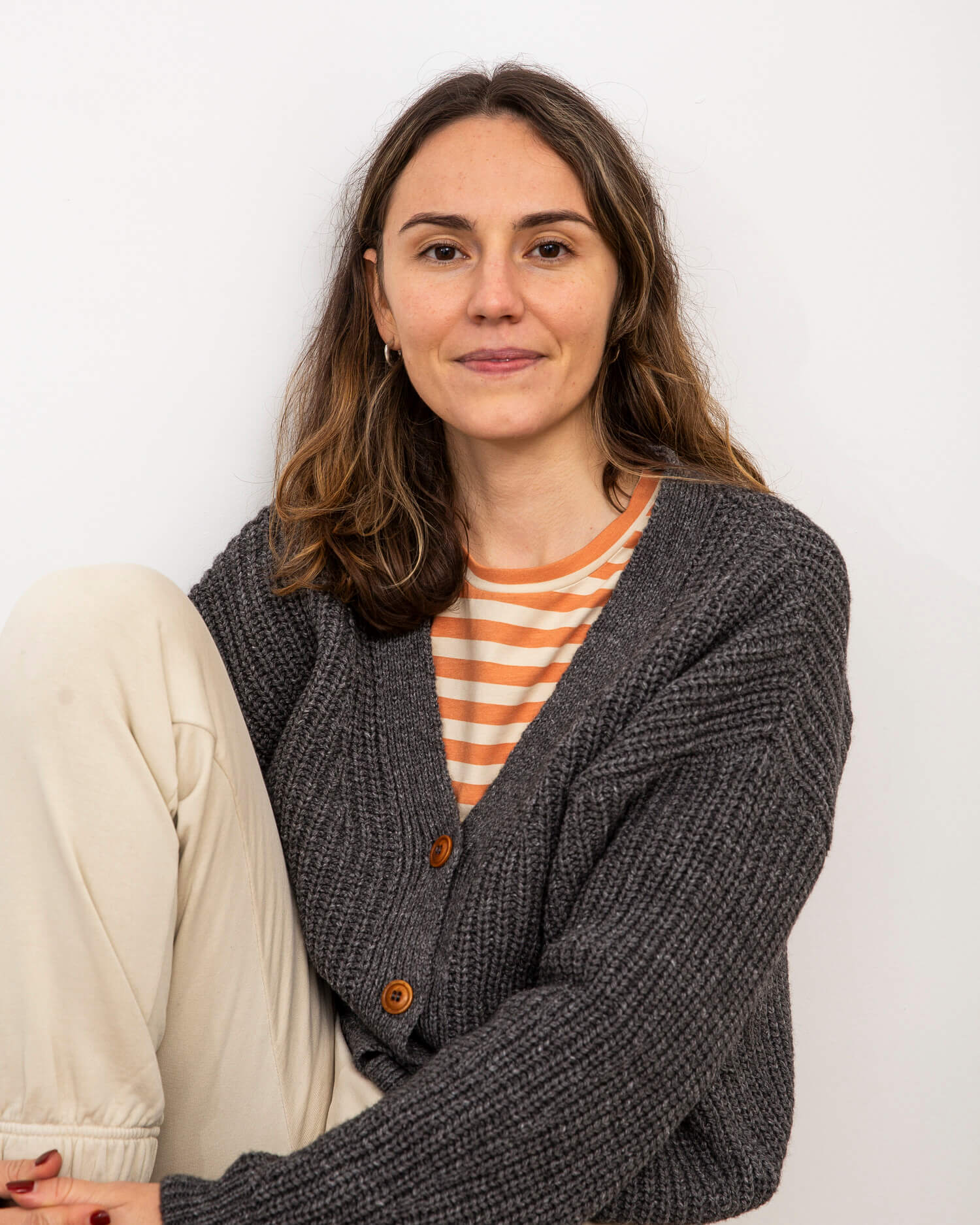 Dark grey cardigan made of organic cotton & merino wool by Matona